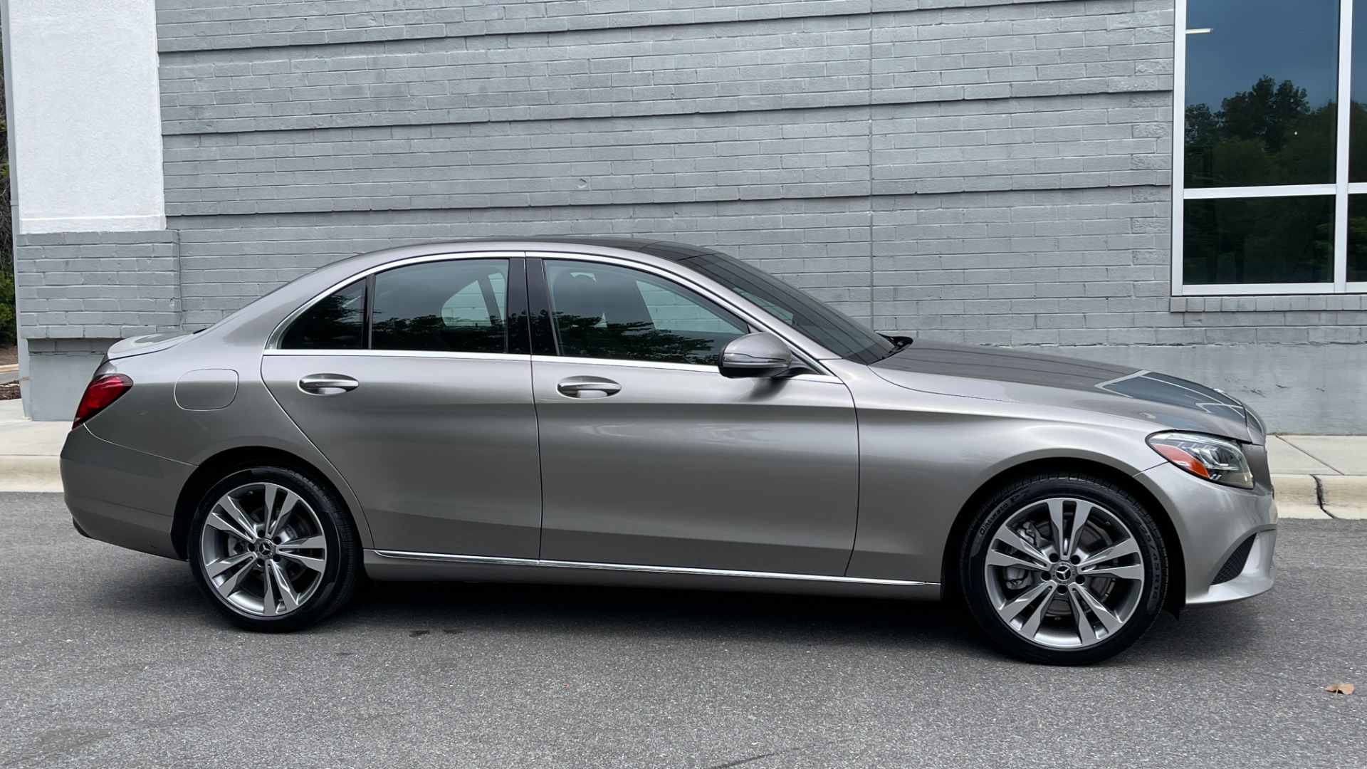Used 2019 Mercedes-Benz C-Class C 300 / BURMESTER SOUND / PANORAMIC ROOF / WIRELESS CHARING for sale Sold at Formula Imports in Charlotte NC 28227 2