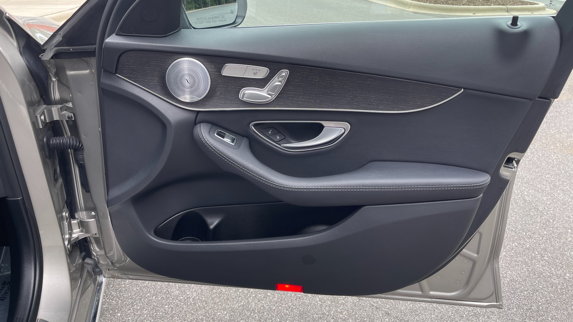Used 2019 Mercedes-Benz C-Class C 300 / BURMESTER SOUND / PANORAMIC ROOF / WIRELESS CHARING for sale $33,995 at Formula Imports in Charlotte NC 28227 35