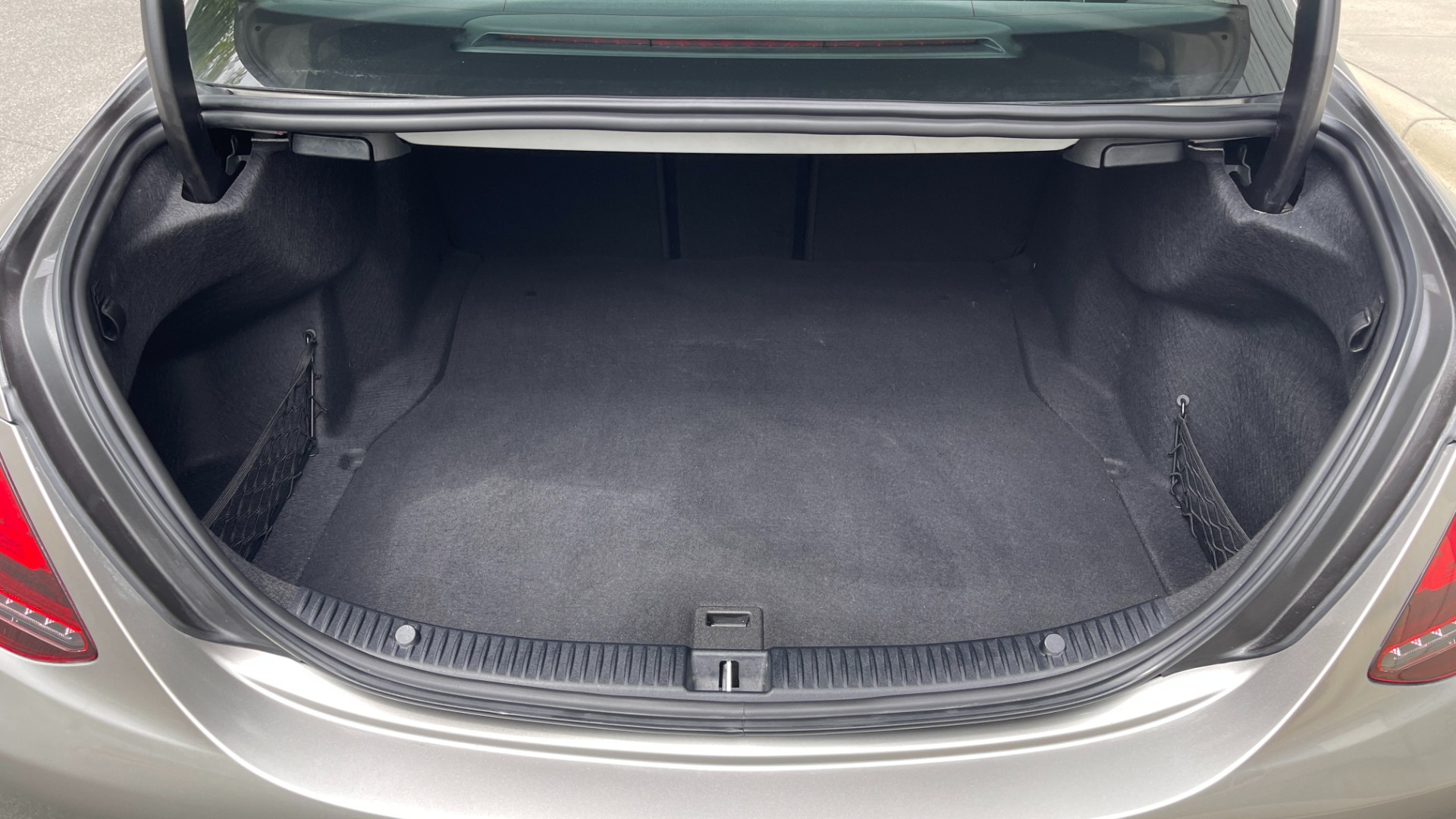 Used 2019 Mercedes-Benz C-Class C 300 / BURMESTER SOUND / PANORAMIC ROOF / WIRELESS CHARING for sale $33,995 at Formula Imports in Charlotte NC 28227 38