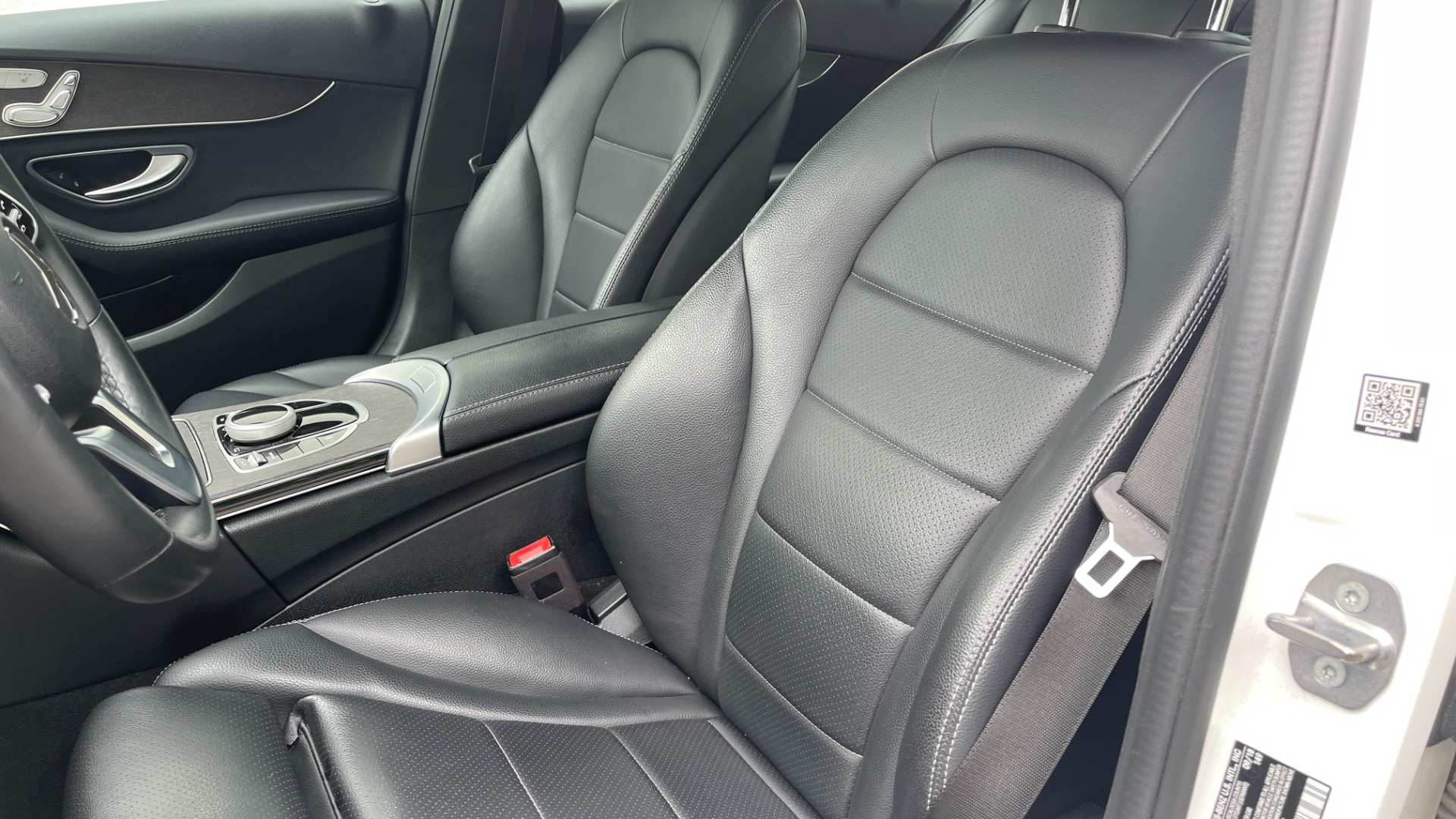 Used 2019 Mercedes-Benz C-Class C300 / PANORAMIC ROOF / BURMESTER / BLIND SPOT / HEATED STEERING AND SEATS for sale Sold at Formula Imports in Charlotte NC 28227 10