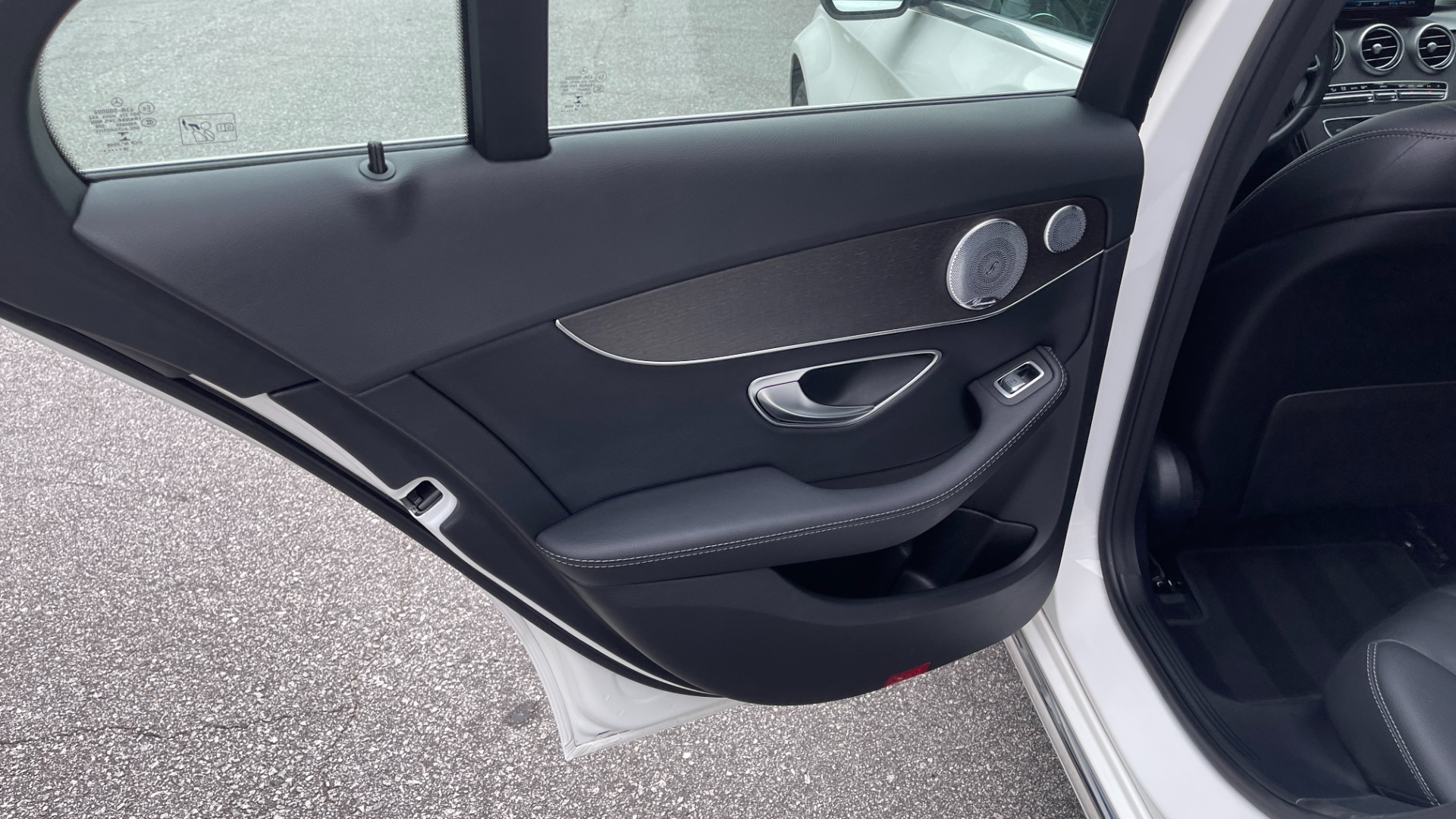 Used 2019 Mercedes-Benz C-Class C300 / PANORAMIC ROOF / BURMESTER / BLIND SPOT / HEATED STEERING AND SEATS for sale Sold at Formula Imports in Charlotte NC 28227 25