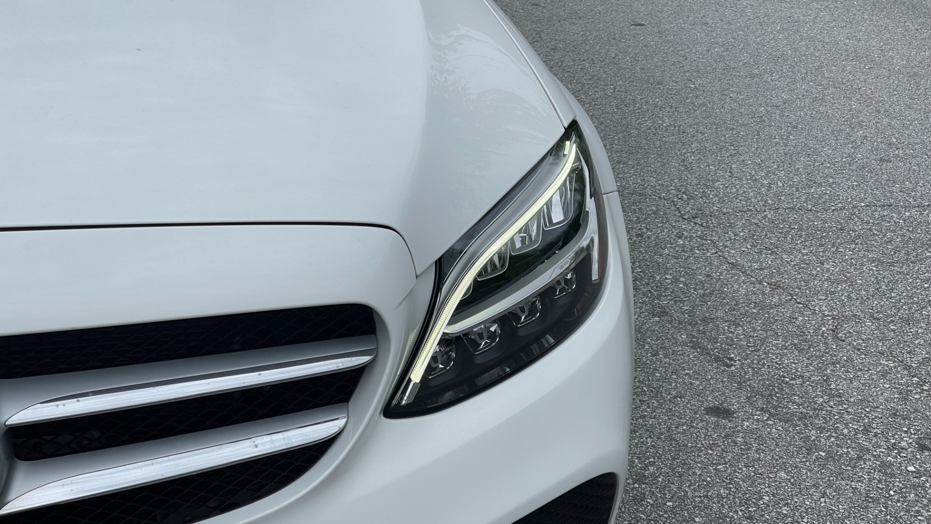 Used 2019 Mercedes-Benz C-Class C300 / PANORAMIC ROOF / BURMESTER / BLIND SPOT / HEATED STEERING AND SEATS for sale $34,995 at Formula Imports in Charlotte NC 28227 35