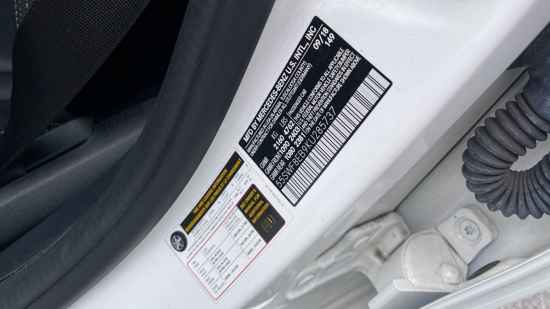 Used 2019 Mercedes-Benz C-Class C300 / PANORAMIC ROOF / BURMESTER / BLIND SPOT / HEATED STEERING AND SEATS for sale $34,995 at Formula Imports in Charlotte NC 28227 38