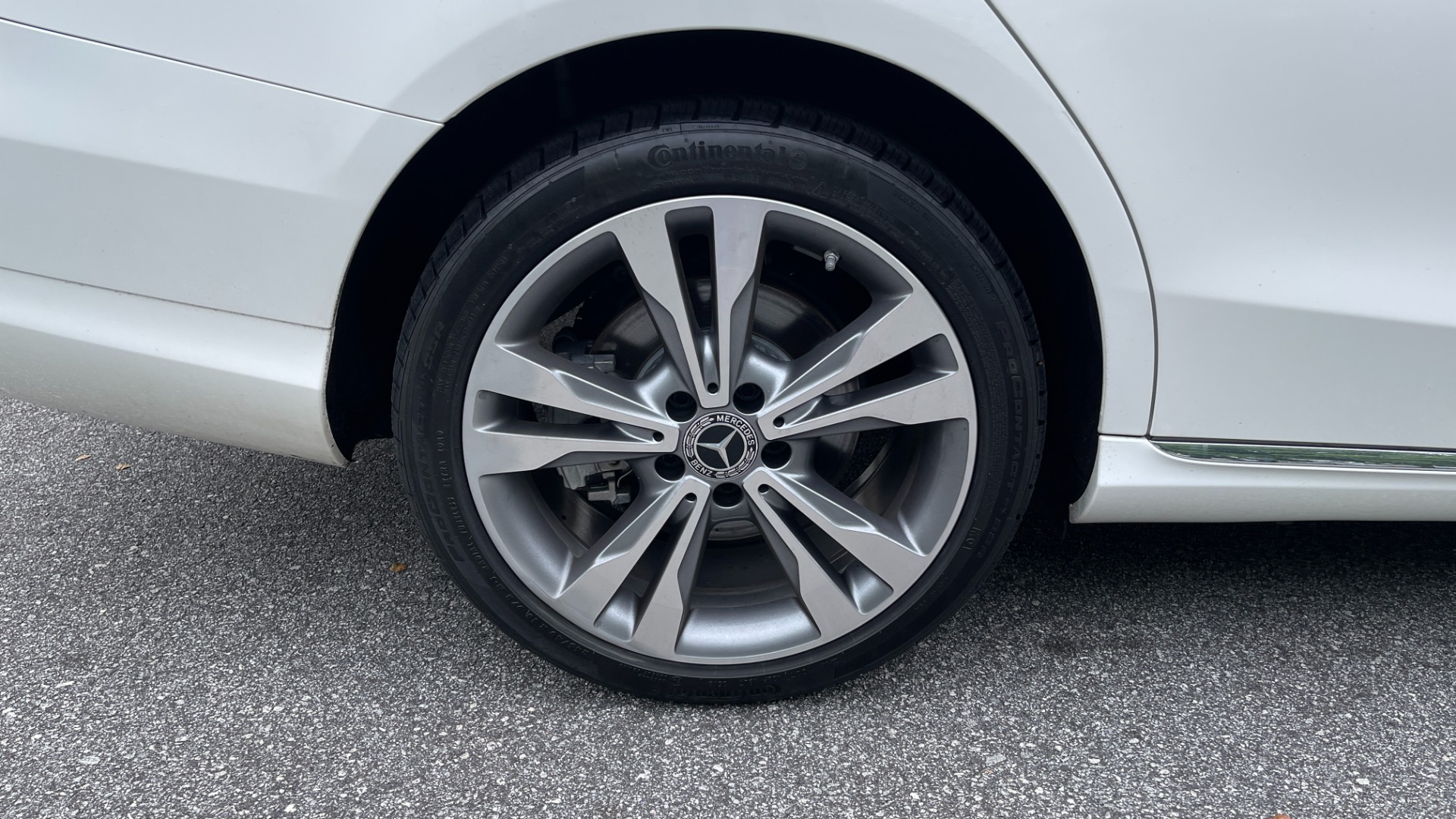 Used 2019 Mercedes-Benz C-Class C300 / PANORAMIC ROOF / BURMESTER / BLIND SPOT / HEATED STEERING AND SEATS for sale Sold at Formula Imports in Charlotte NC 28227 46