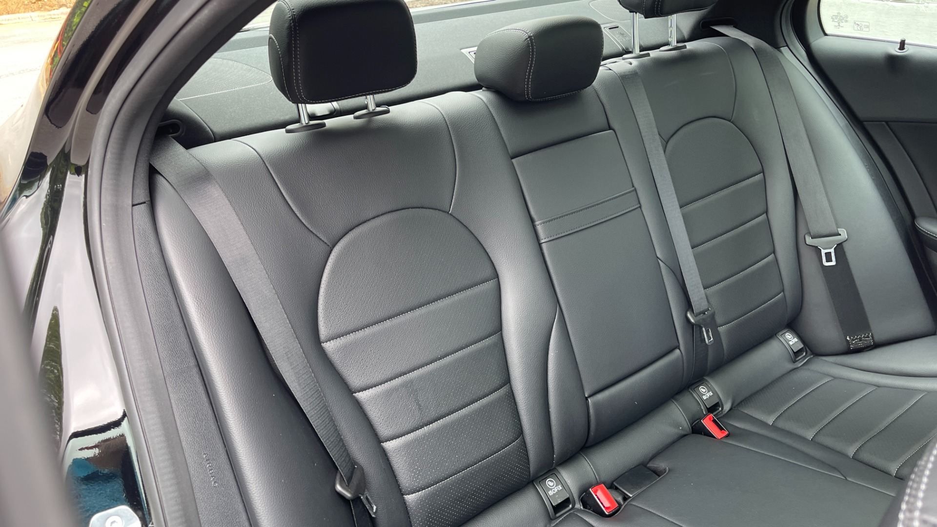 Used 2019 Mercedes-Benz C-Class C 300 / 4MATIC / BURMESTER SOUND / PANORAMIC ROOF / PREMIUM / MULTIMEDIA for sale $33,495 at Formula Imports in Charlotte NC 28227 17