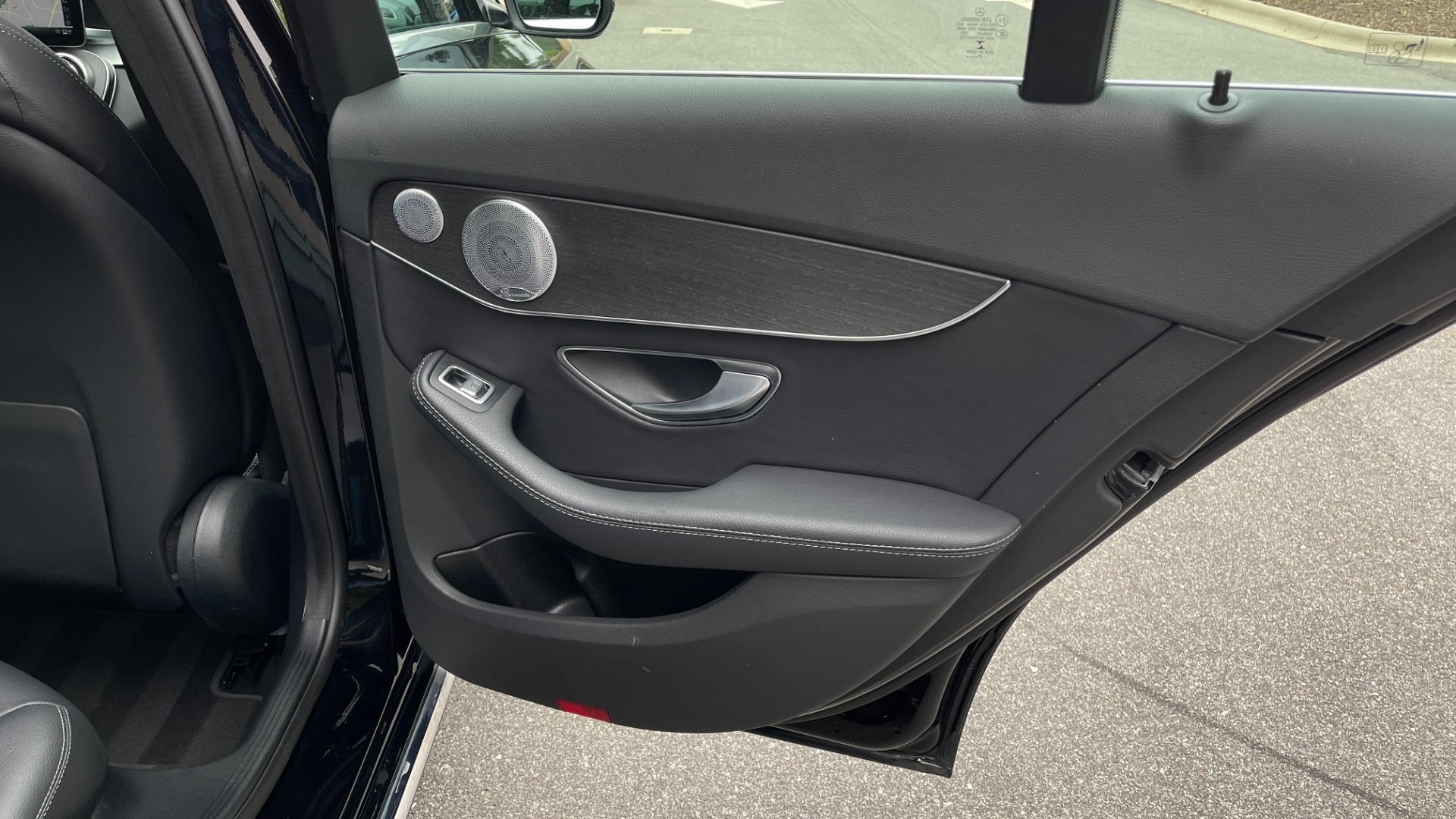 Used 2019 Mercedes-Benz C-Class C 300 / 4MATIC / BURMESTER SOUND / PANORAMIC ROOF / PREMIUM / MULTIMEDIA for sale $33,495 at Formula Imports in Charlotte NC 28227 35