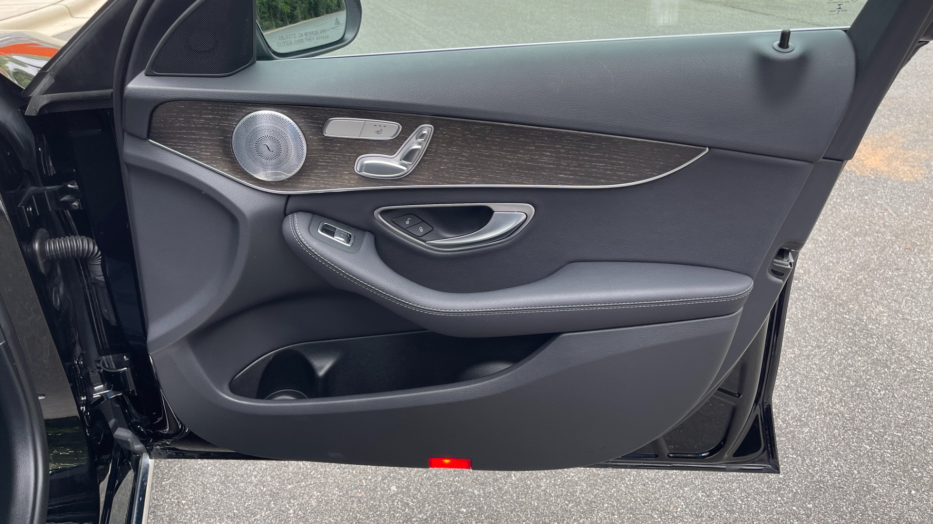Used 2019 Mercedes-Benz C-Class C 300 / 4MATIC / BURMESTER SOUND / PANORAMIC ROOF / PREMIUM / MULTIMEDIA for sale $33,495 at Formula Imports in Charlotte NC 28227 36