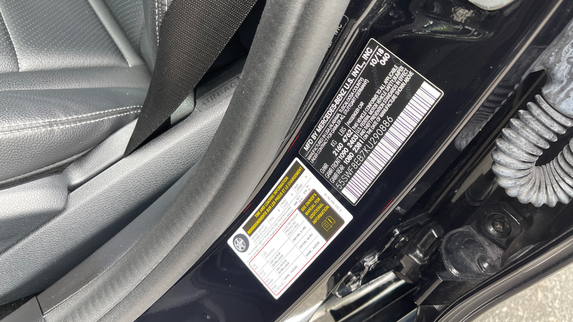 Used 2019 Mercedes-Benz C-Class C 300 / 4MATIC / BURMESTER SOUND / PANORAMIC ROOF / PREMIUM / MULTIMEDIA for sale $33,495 at Formula Imports in Charlotte NC 28227 38