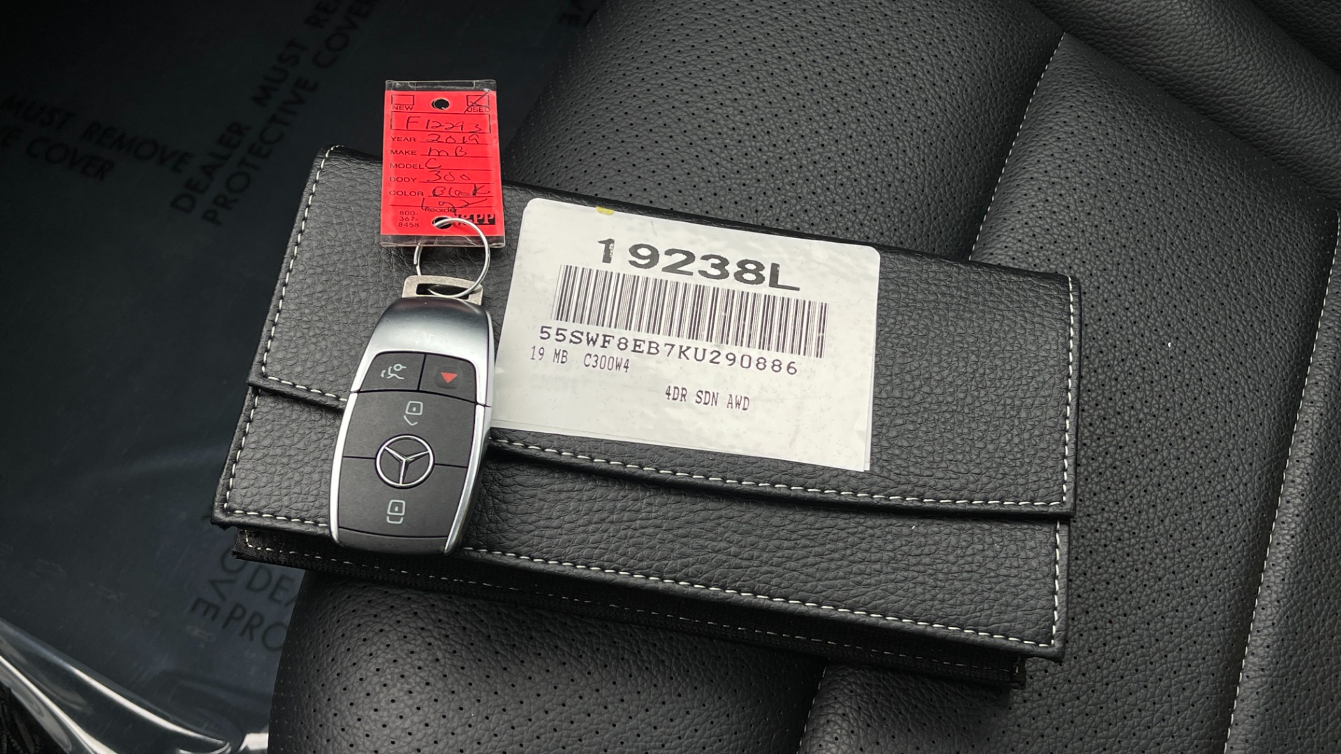 Used 2019 Mercedes-Benz C-Class C 300 / 4MATIC / BURMESTER SOUND / PANORAMIC ROOF / PREMIUM / MULTIMEDIA for sale $33,495 at Formula Imports in Charlotte NC 28227 43
