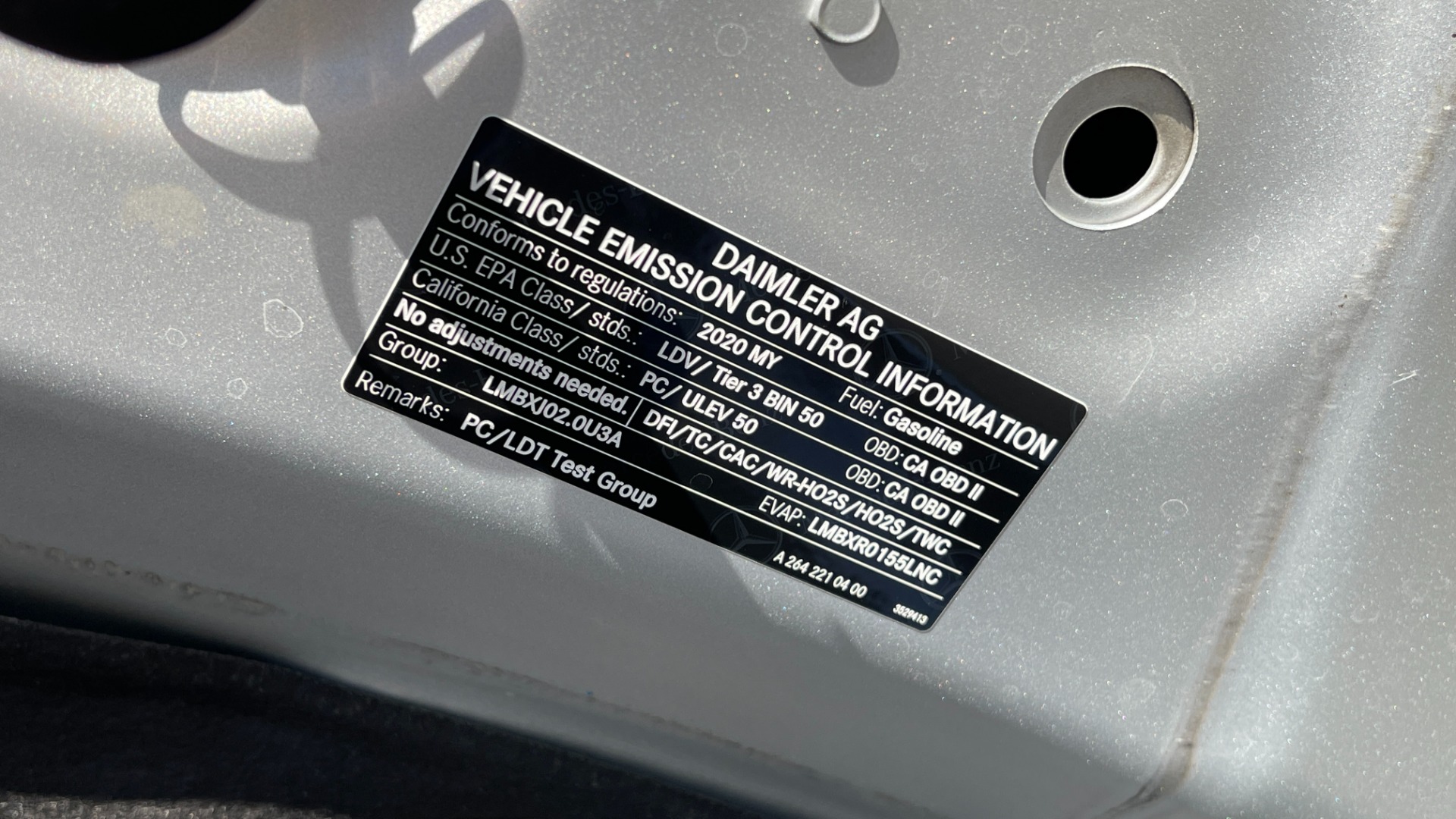Used 2020 Mercedes-Benz C-Class C300 / BACKUP CAMERA / HEATED SEATS / WOOD GRAIN TRIM for sale Sold at Formula Imports in Charlotte NC 28227 39