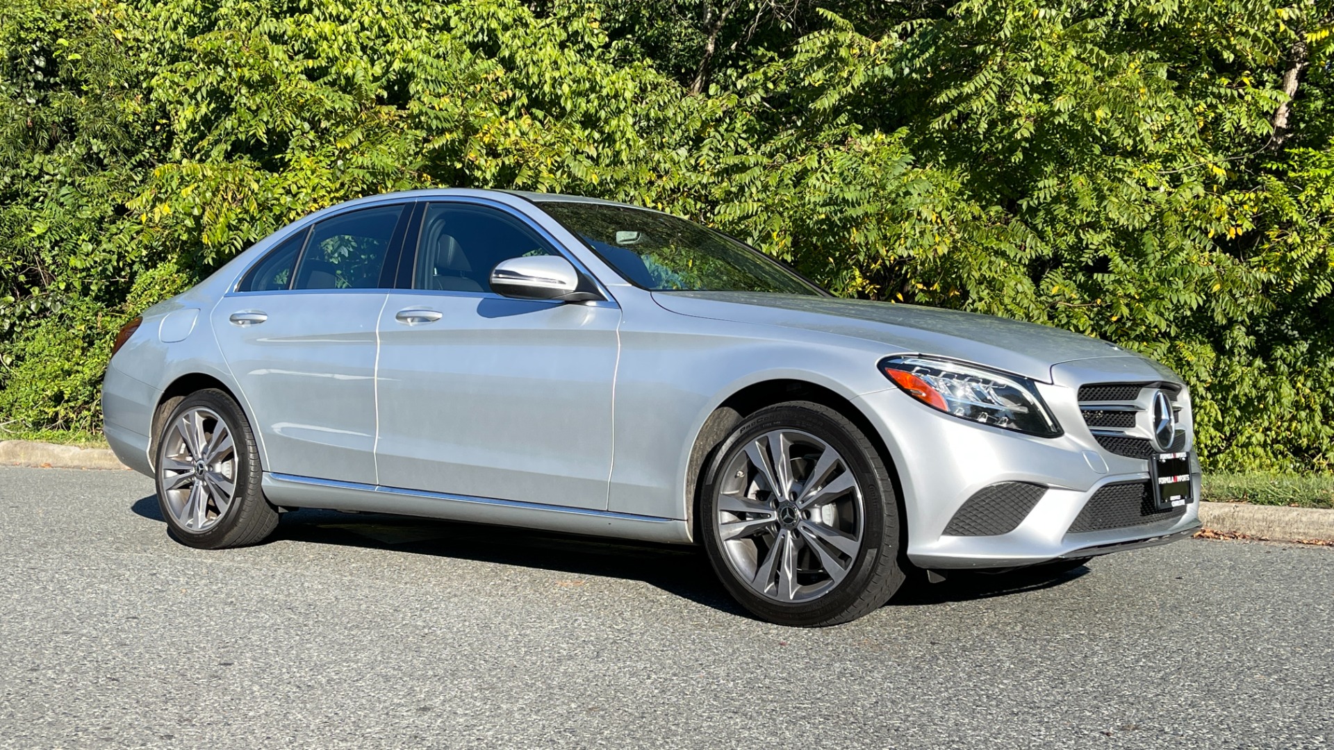 Used 2020 Mercedes-Benz C-Class C300 / BACKUP CAMERA / HEATED SEATS / WOOD GRAIN TRIM for sale Sold at Formula Imports in Charlotte NC 28227 7