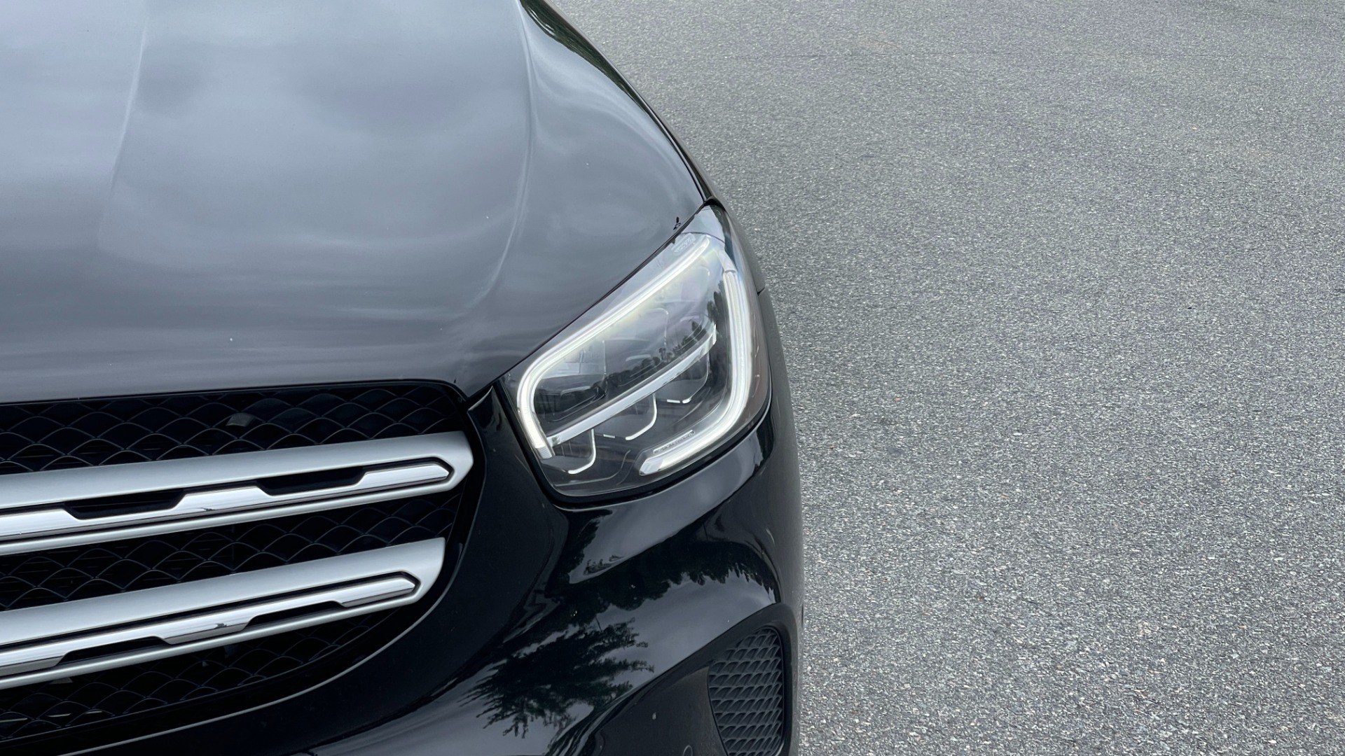 Used 2021 Mercedes-Benz GLC GLC 300 / 4MATIC / DASHCAM / PANORAMIC ROOF / WIRELESS CHARING / PREMIUM for sale $44,995 at Formula Imports in Charlotte NC 28227 38