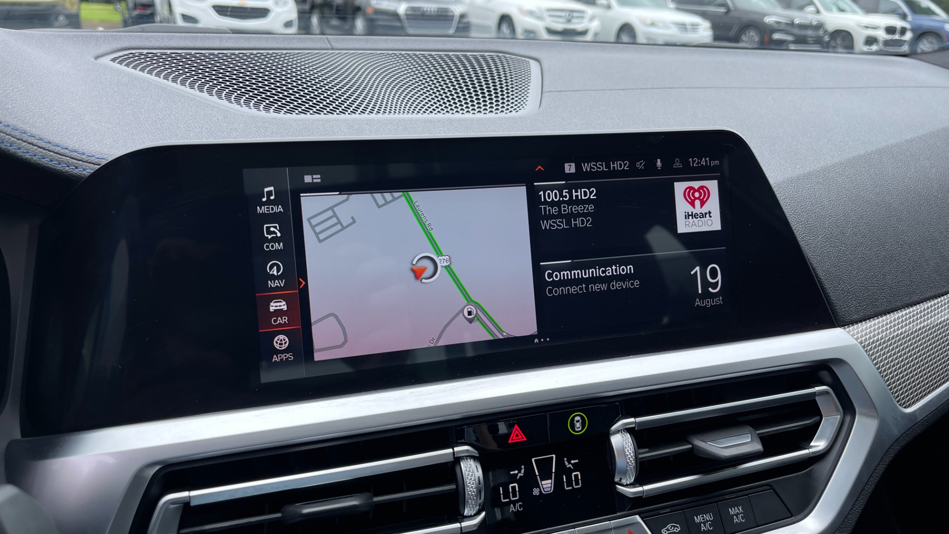 2021 BMW 3 Series Connect to Apple CarPlay 