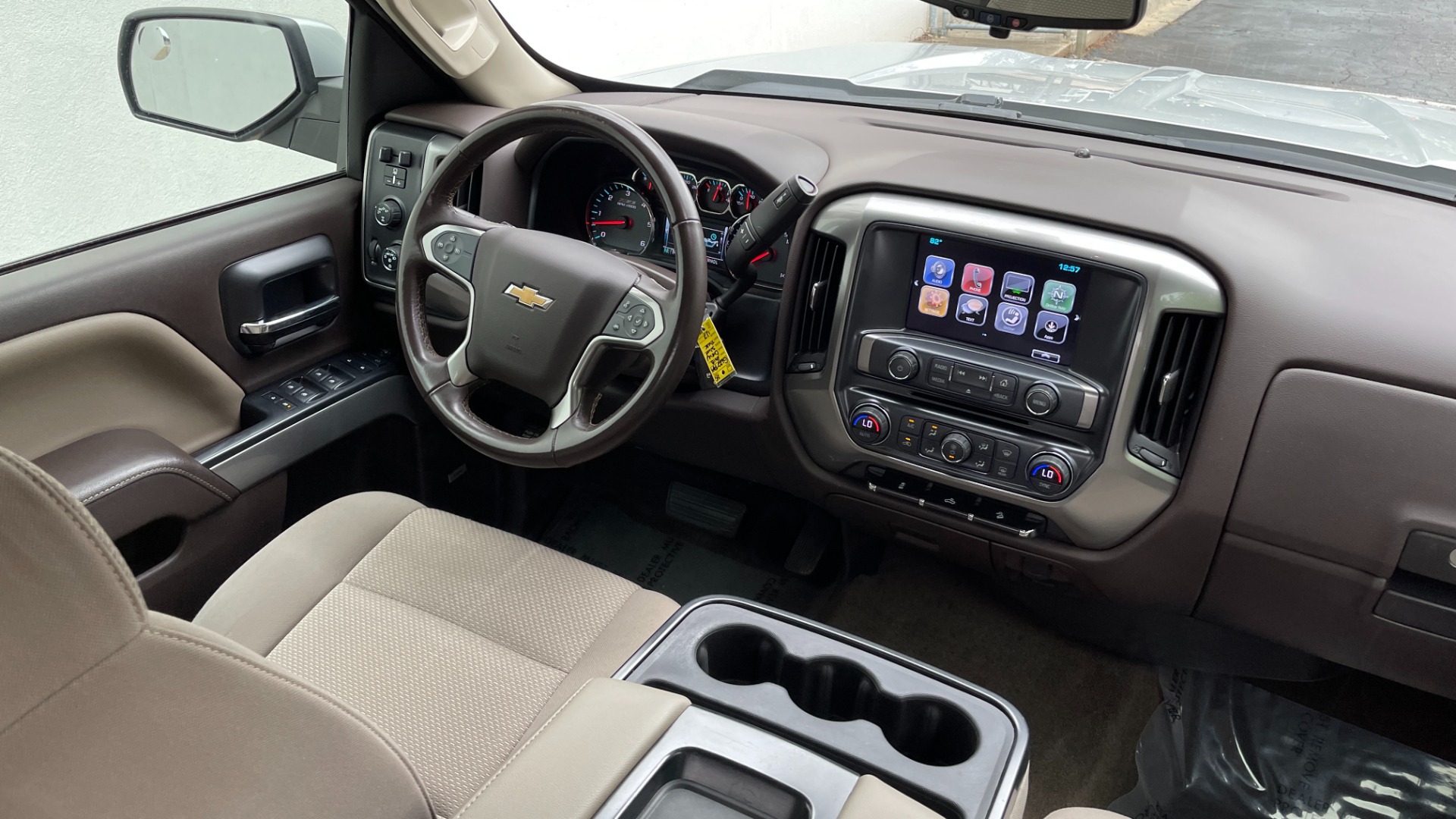 Used 2018 Chevrolet Silverado 1500 LT / 5.3L V8 / 4WD / ALL STAR EDITION / BOSE SOUND / BLACK EMBLEMS / for sale Sold at Formula Imports in Charlotte NC 28227 12
