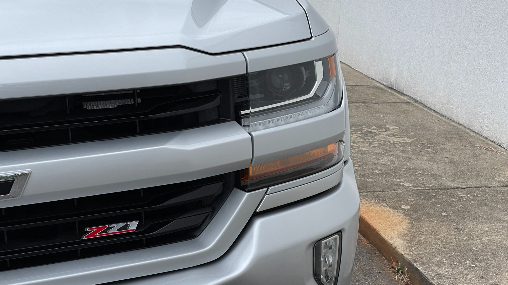 Used 2018 Chevrolet Silverado 1500 LT / 5.3L V8 / 4WD / ALL STAR EDITION / BOSE SOUND / BLACK EMBLEMS / for sale Sold at Formula Imports in Charlotte NC 28227 21