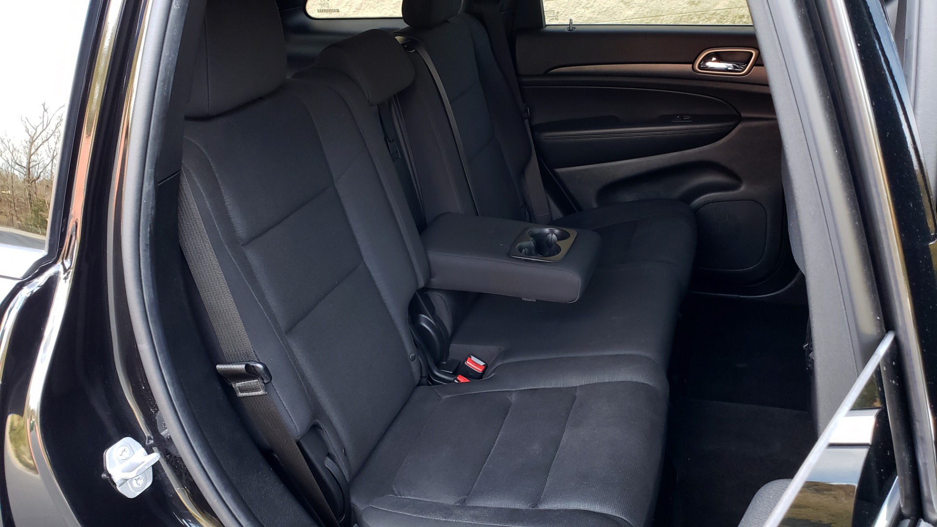 Used 2015 Jeep GRAND CHEROKEE LAREDO / 4X2 / 3.6L V6 / AUTO / 17IN WHEELS for sale Sold at Formula Imports in Charlotte NC 28227 55
