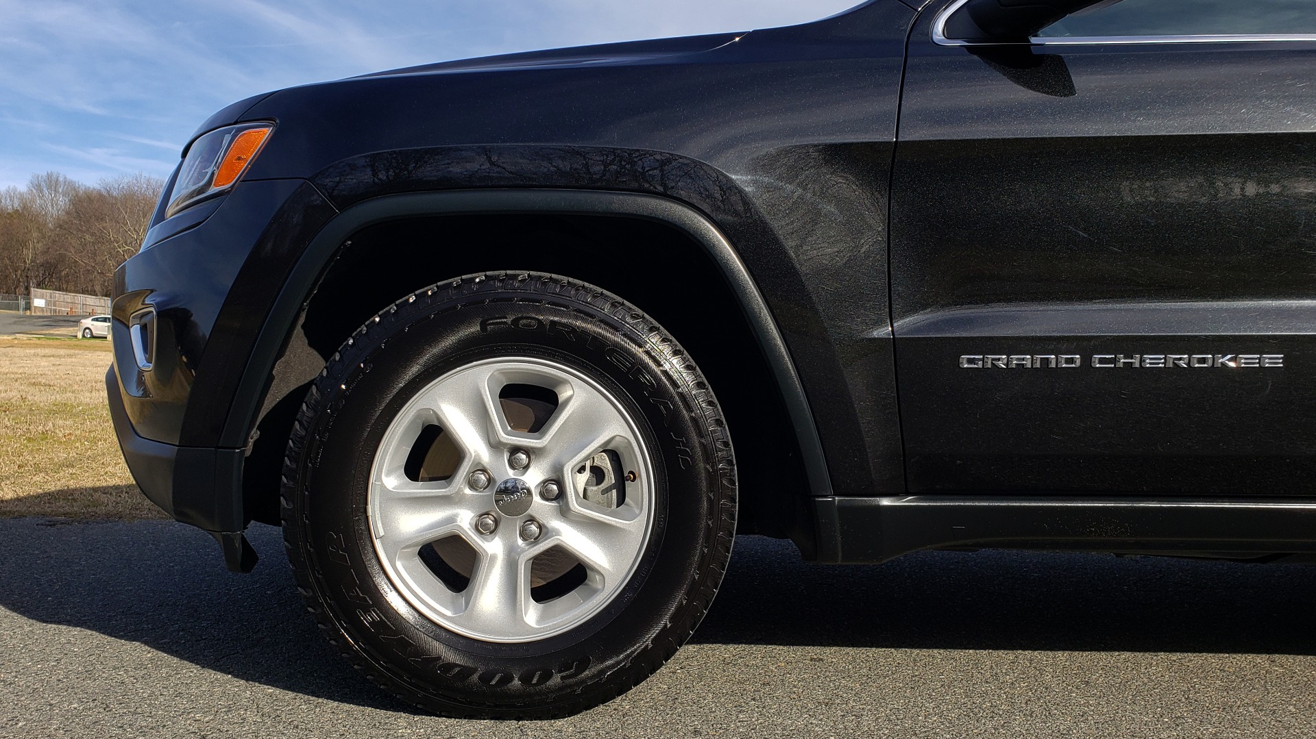 Used 2015 Jeep GRAND CHEROKEE LAREDO / 4X2 / 3.6L V6 / AUTO / 17IN WHEELS for sale Sold at Formula Imports in Charlotte NC 28227 60