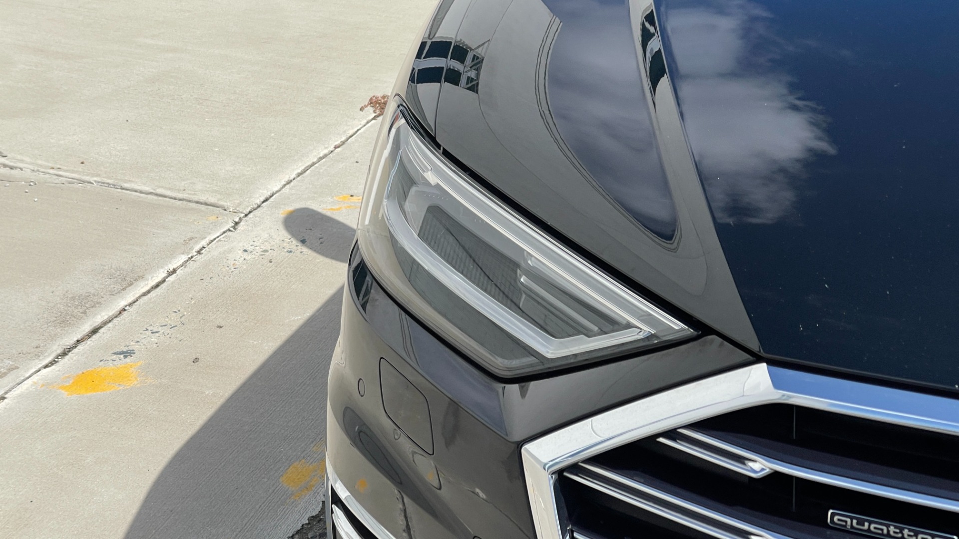 Used 2019 Audi A8L 20IN WHEELS / DRIVER ASSIST / COLD WEATHER / EXECUTIVE PACKAGE for sale Sold at Formula Imports in Charlotte NC 28227 38