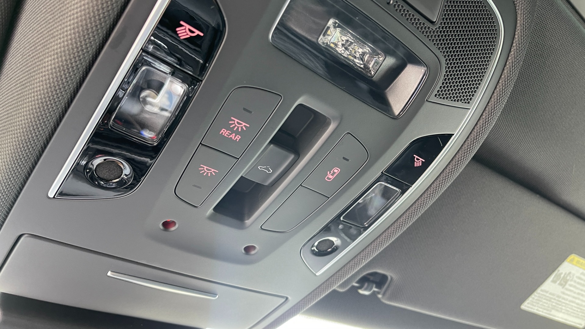 Used 2018 Audi S6 PRESTIGE / S SPORT / BLACK OPTIC / 4.0L V8 TURBO / COLD WEATHER PACKAGE for sale Sold at Formula Imports in Charlotte NC 28227 38