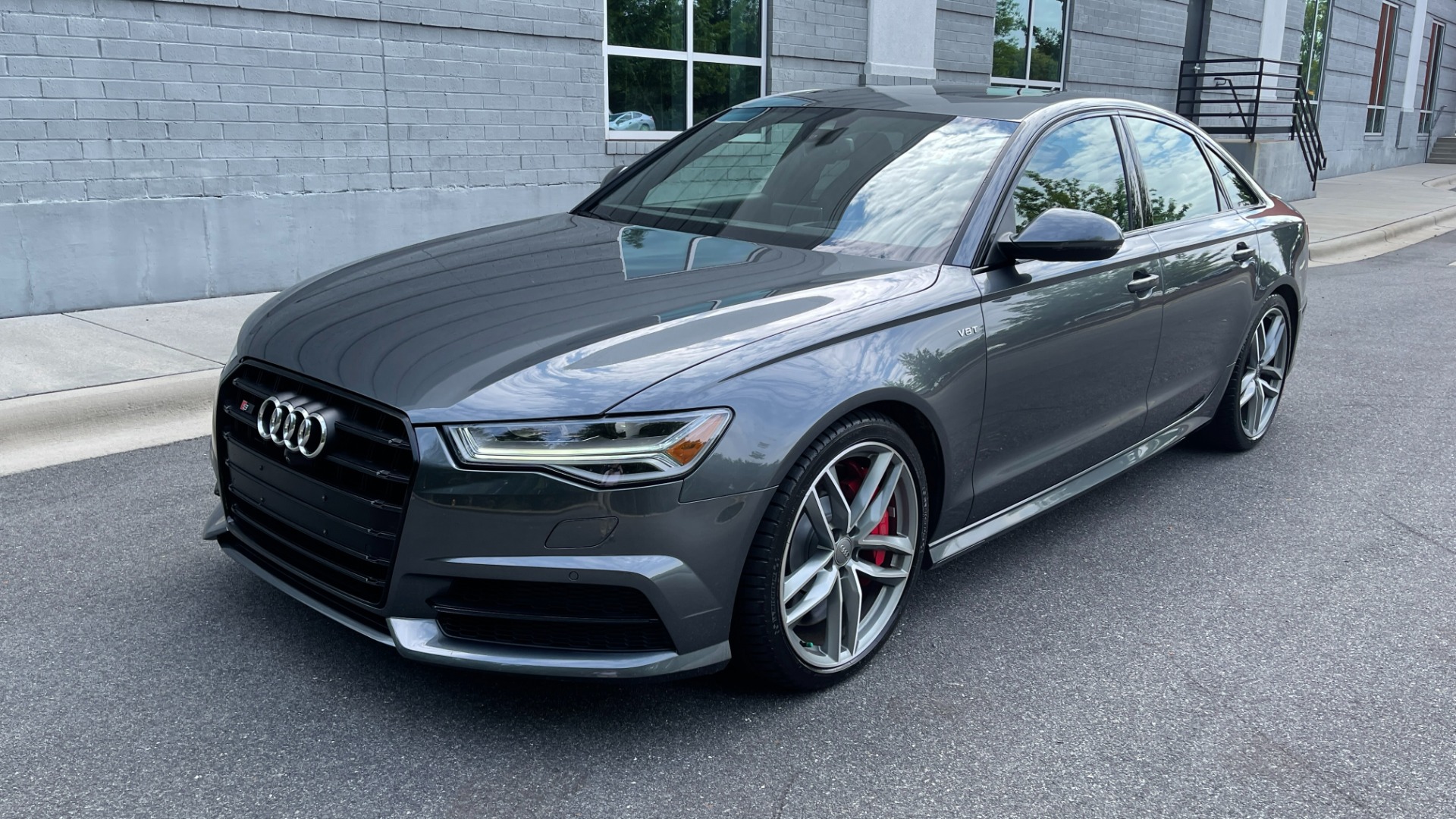 Used 2018 Audi S6 PRESTIGE / S SPORT / BLACK OPTIC / 4.0L V8 TURBO / COLD WEATHER PACKAGE for sale Sold at Formula Imports in Charlotte NC 28227 46