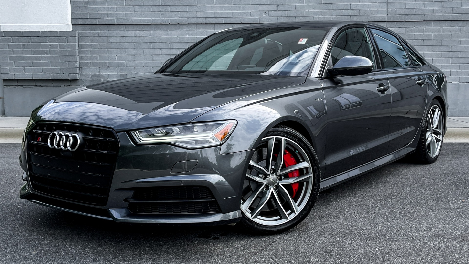 Used 2018 Audi S6 PRESTIGE / S SPORT / BLACK OPTIC / 4.0L V8 TURBO / COLD WEATHER PACKAGE for sale Sold at Formula Imports in Charlotte NC 28227 57