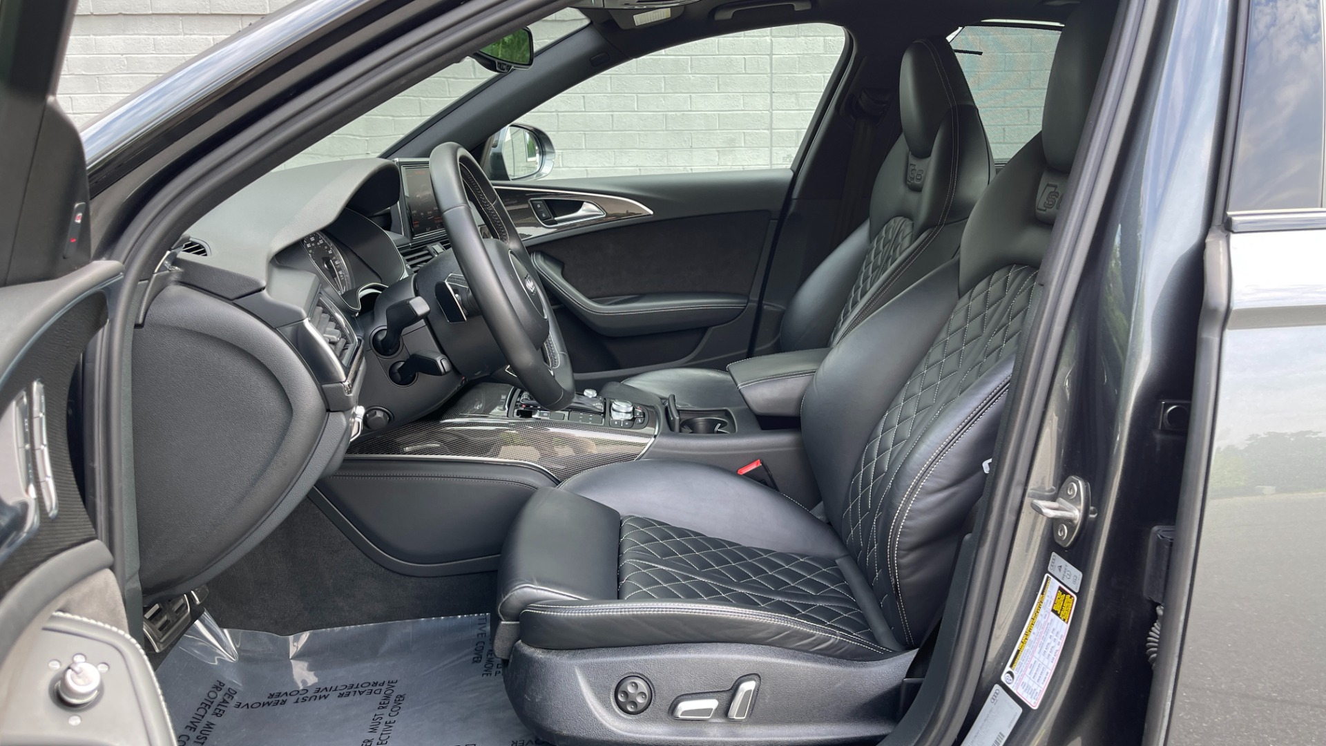Used 2018 Audi S6 PRESTIGE / S SPORT / BLACK OPTIC / 4.0L V8 TURBO / COLD WEATHER PACKAGE for sale Sold at Formula Imports in Charlotte NC 28227 8