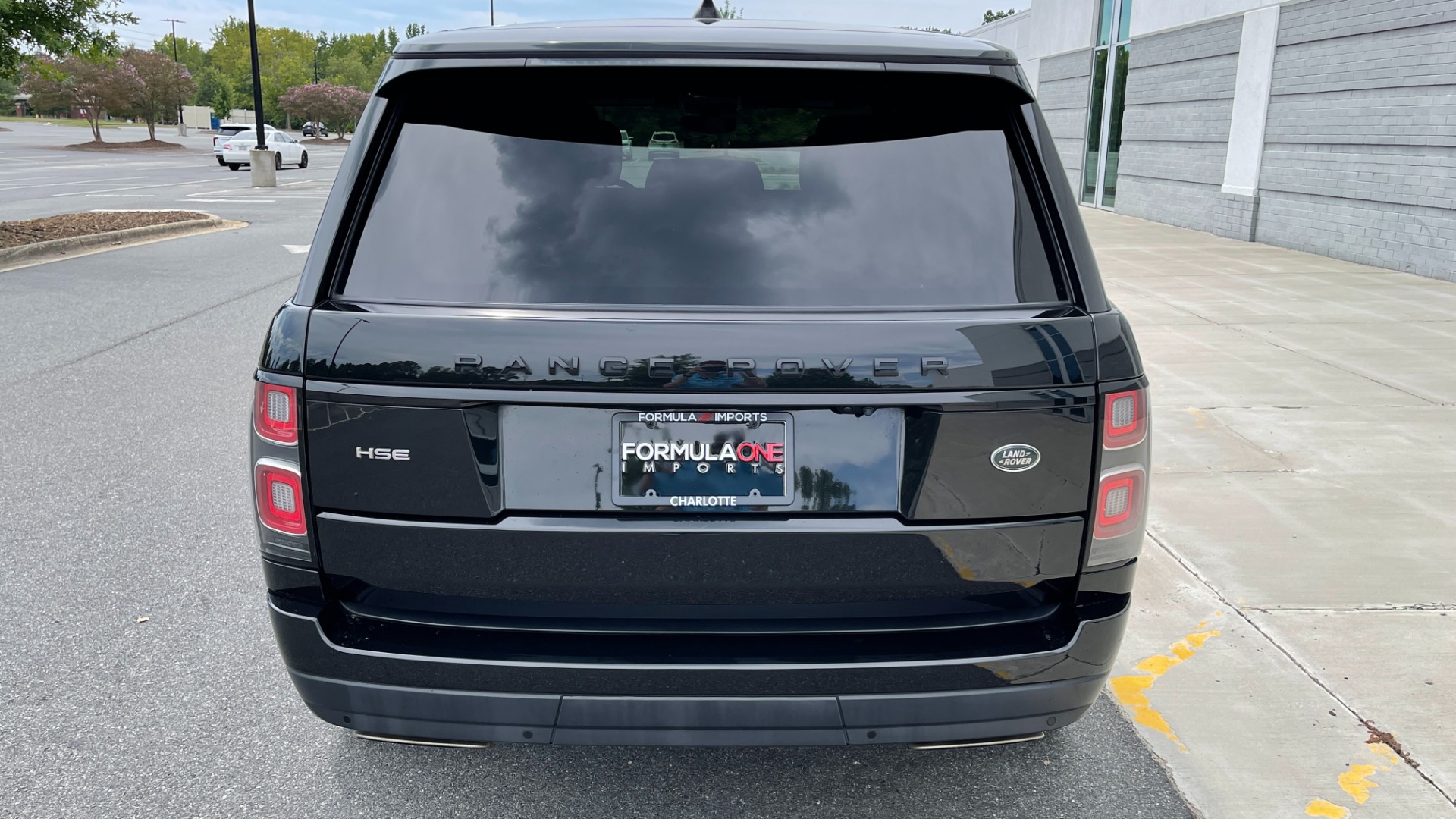 Used 2019 Land Rover Range Rover HSE / DRIVE PACK / WOOD STEERING / PIANO BLACK TRIM for sale Sold at Formula Imports in Charlotte NC 28227 23
