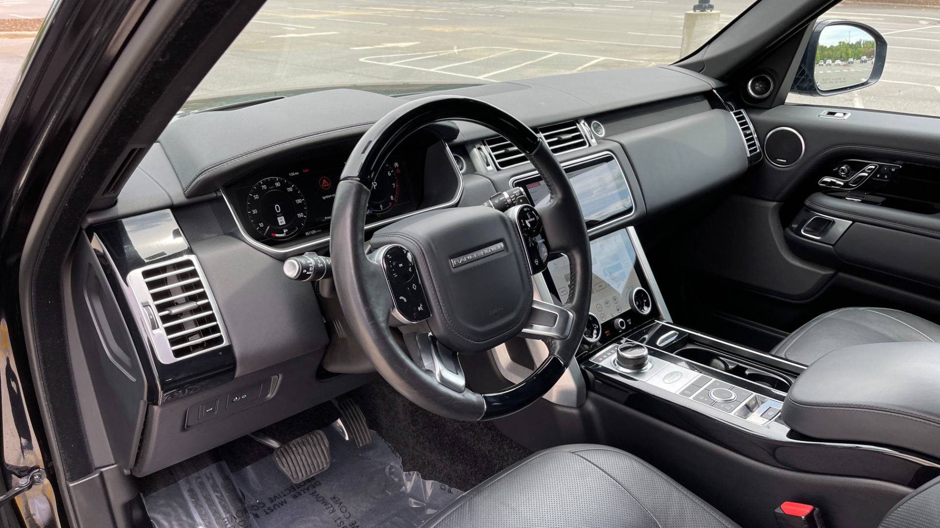 Used 2019 Land Rover Range Rover HSE / VISION ASSIST / BLACKOUT PACKAGE / MERIDIAN SOUND / DRIVE PRO PACK for sale Sold at Formula Imports in Charlotte NC 28227 9