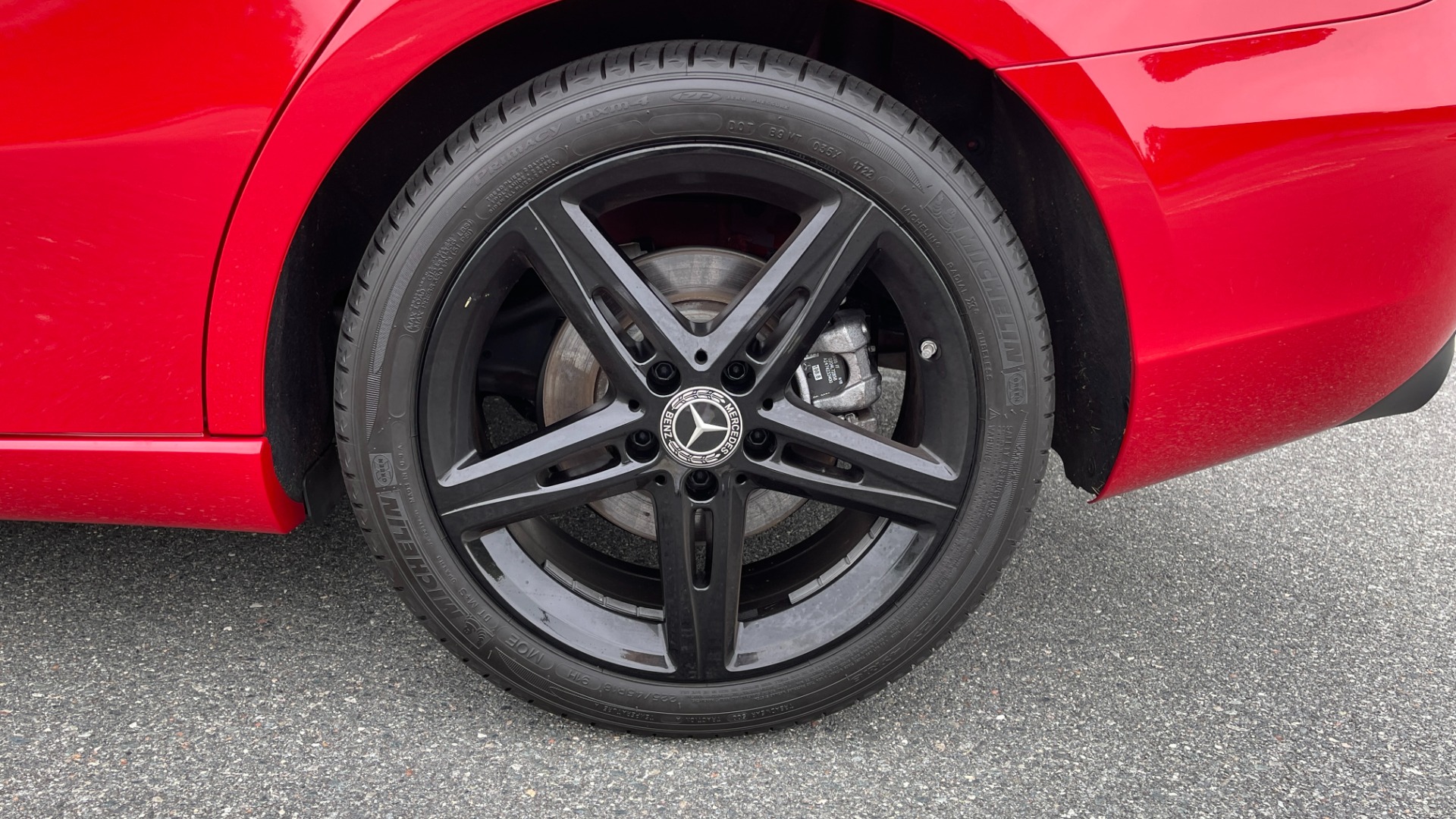 Used 2019 Mercedes-Benz A-Class A220 / 4MATIC / CARBON FIBER / BLACK WHEELS / HEATED STEERING / BURMESTER S for sale Sold at Formula Imports in Charlotte NC 28227 33