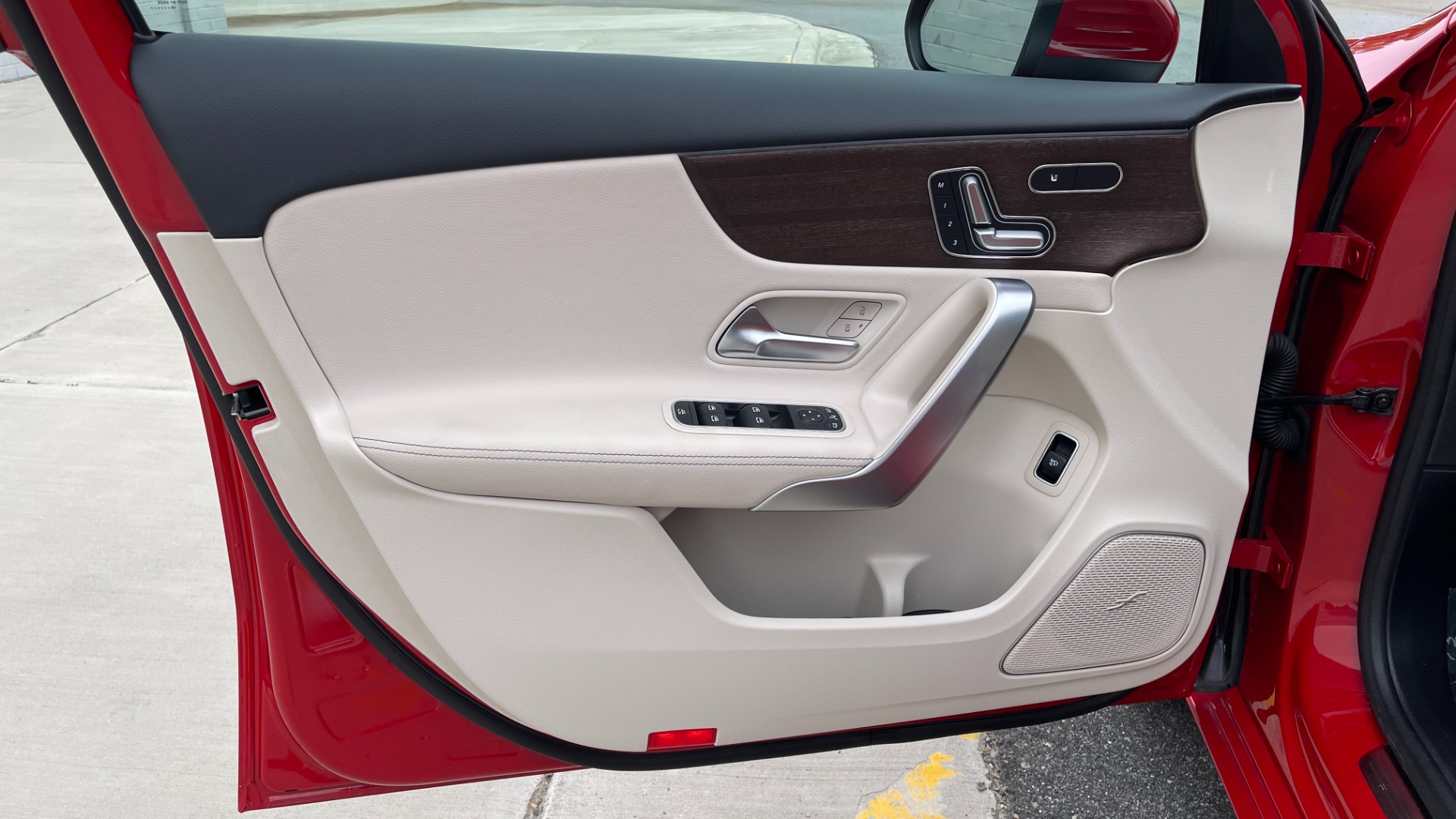 Used 2019 Mercedes-Benz A-Class A220 / 4MATIC / CARBON FIBER / BLACK WHEELS / HEATED STEERING / BURMESTER S for sale Sold at Formula Imports in Charlotte NC 28227 42