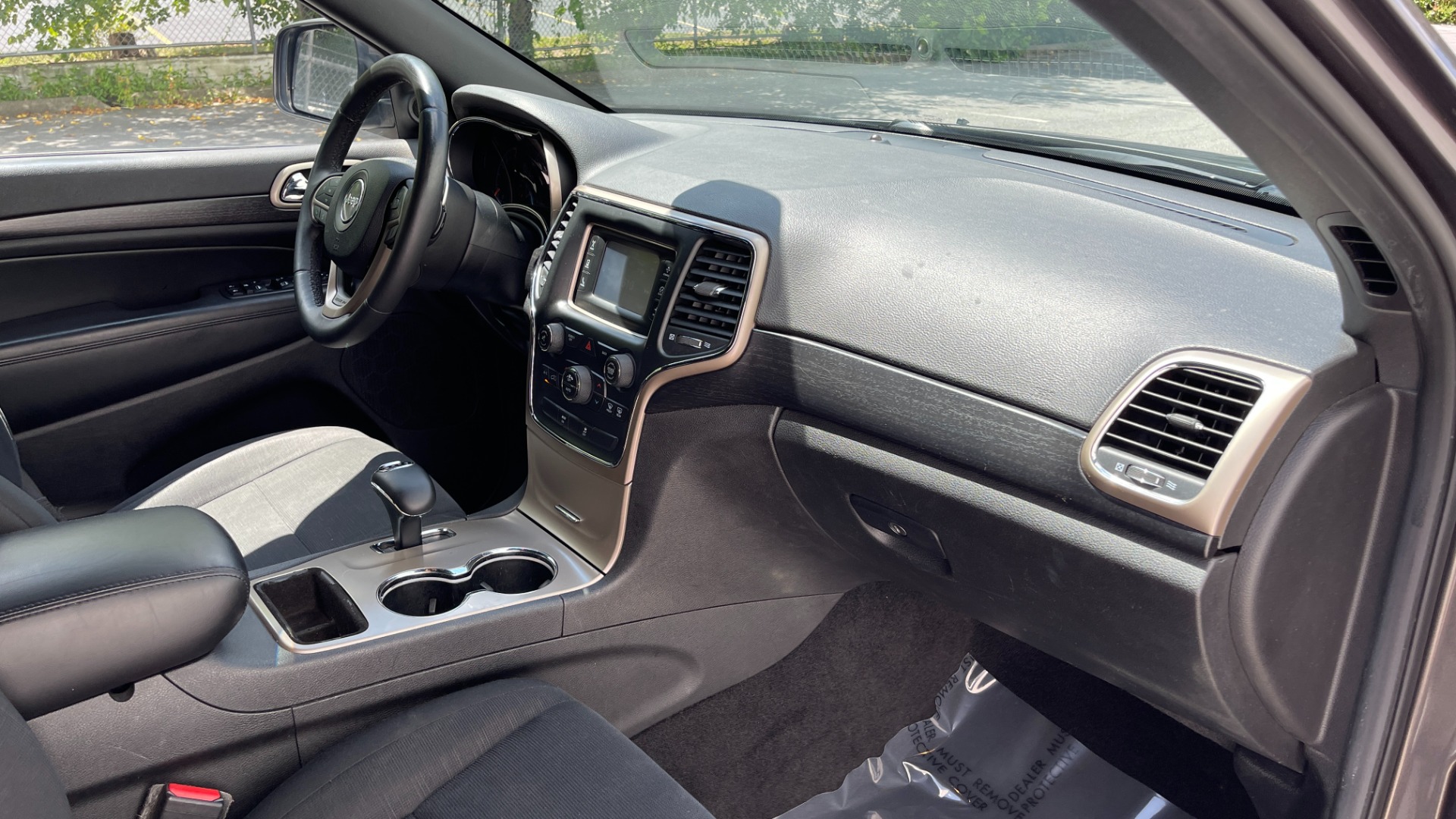 Used 2014 Jeep Grand Cherokee Laredo for sale Sold at Formula Imports in Charlotte NC 28227 10