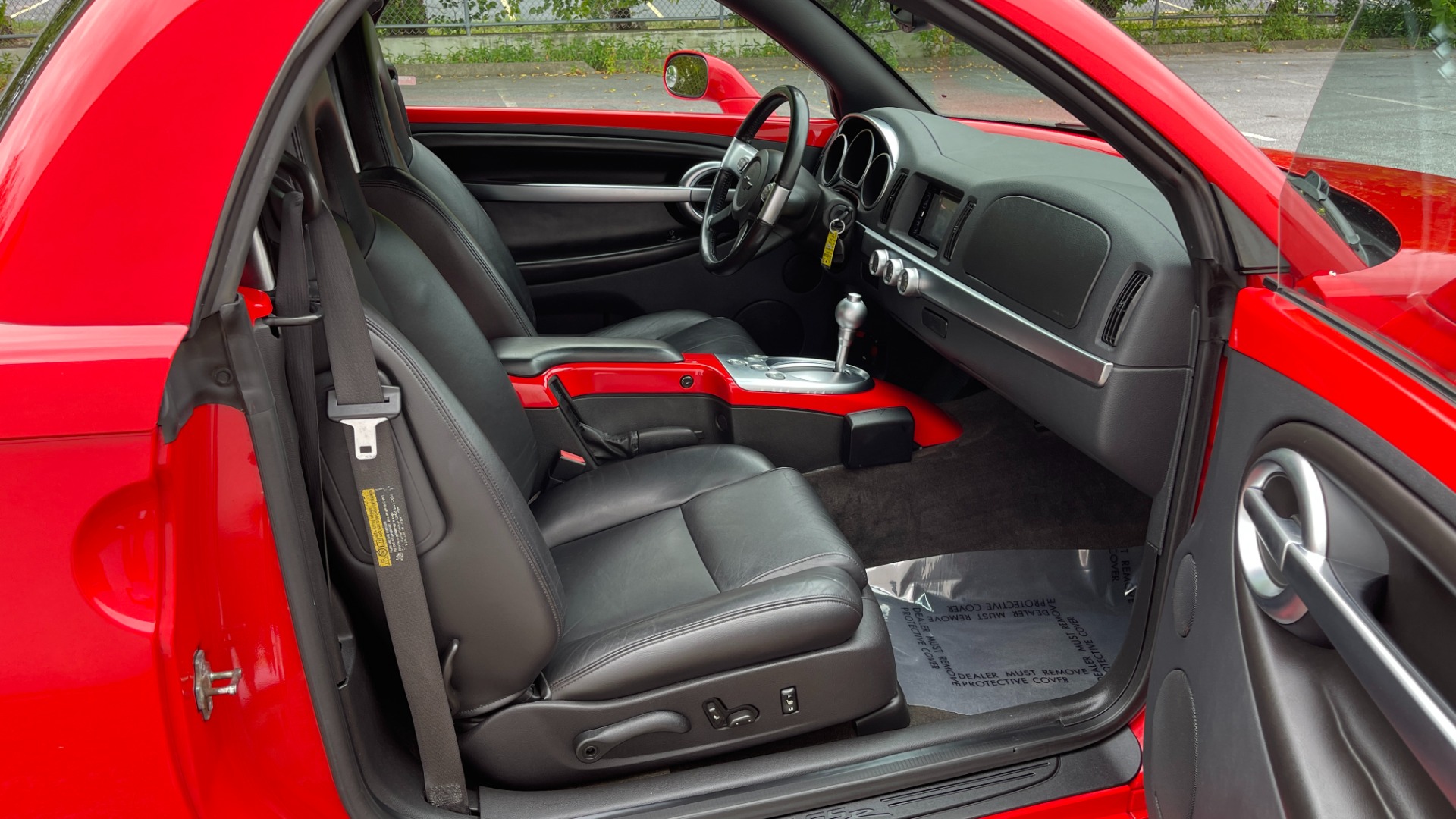Used 2004 Chevrolet SSR LS / CONVERTIBLE / 5.3L V8 / LEATHER / HEATED SEATS / BACKUP CAMERA for sale Sold at Formula Imports in Charlotte NC 28227 23