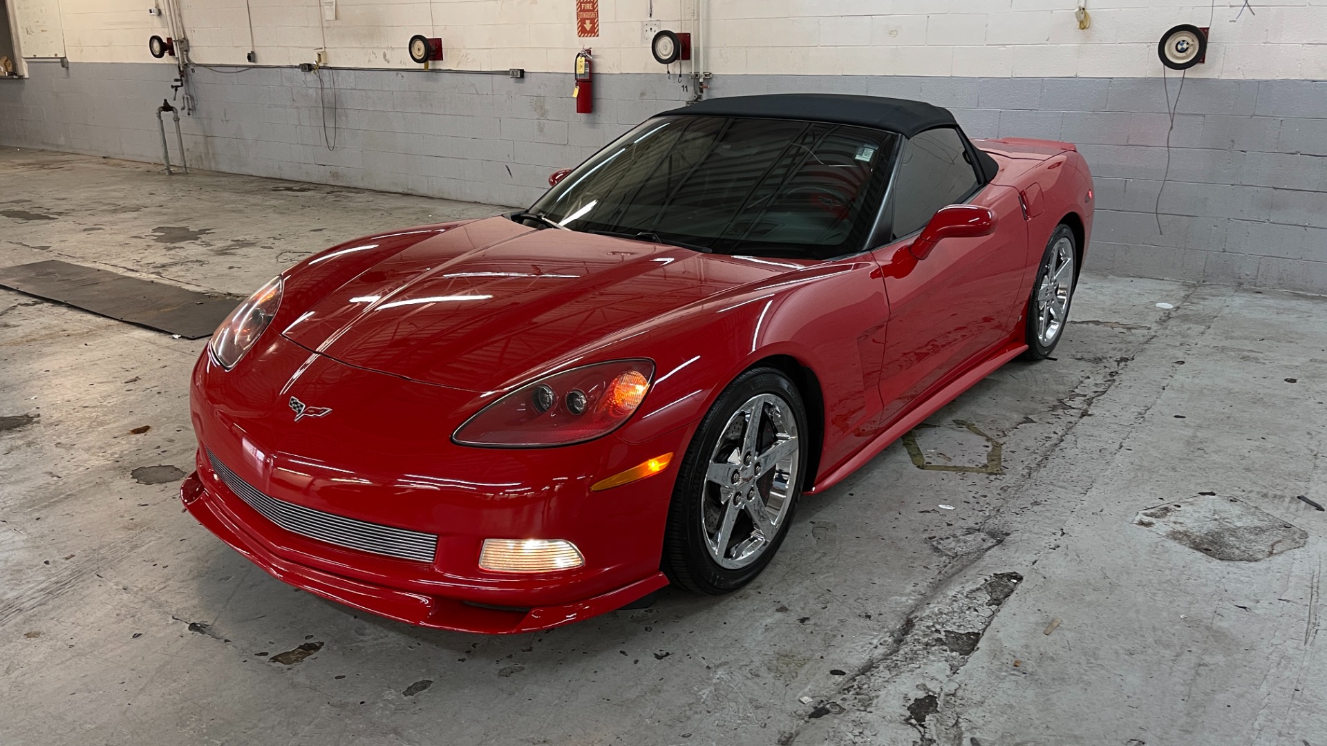 Used 2007 Chevrolet Corvette CONVERTIBLE / CORSA EXHAUST / CHROME WHEELS / LEATHER / AUTOMATIC for sale Sold at Formula Imports in Charlotte NC 28227 17