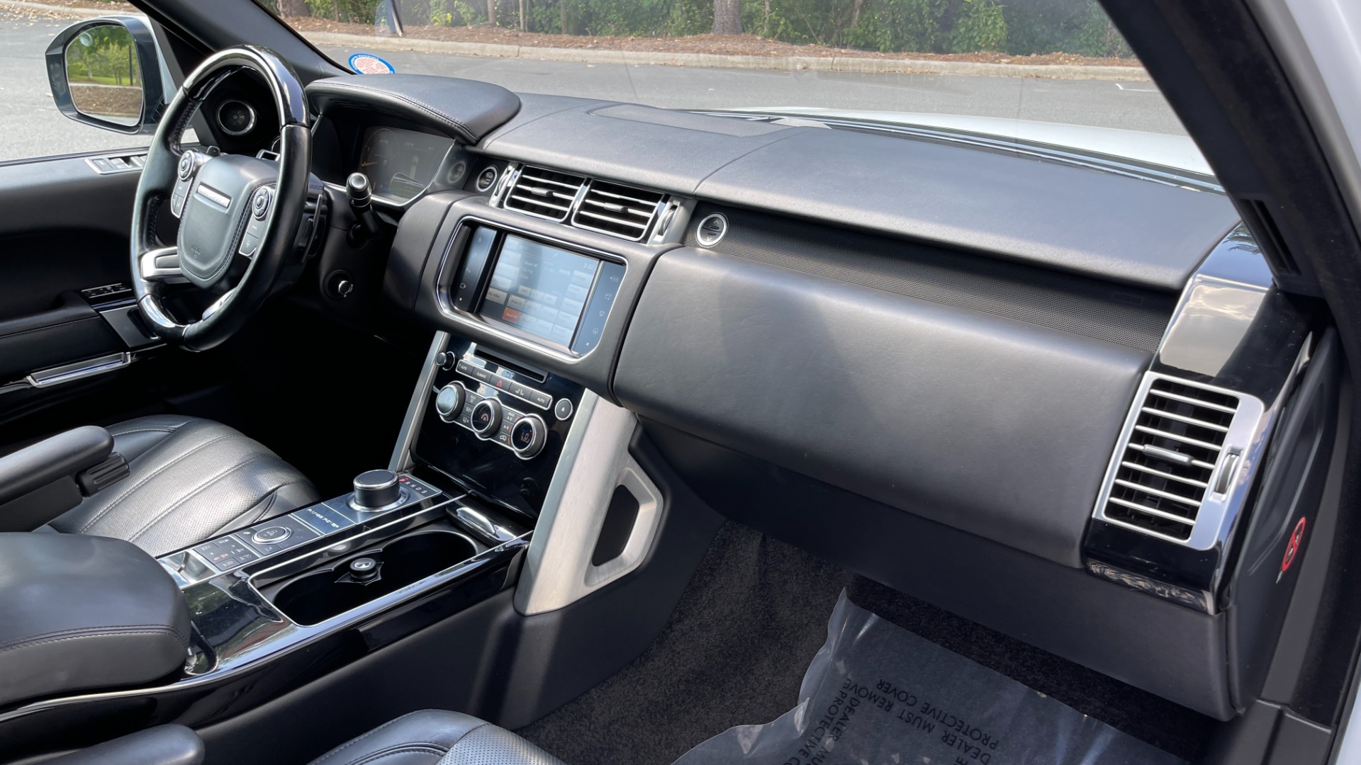 Used 2016 Land Rover Range Rover SUPERCHARGED / VOSSEN WHEELS / ADAPTIVE CRUISE / MERIDIAN SOUND / VISION AS for sale $49,995 at Formula Imports in Charlotte NC 28227 36