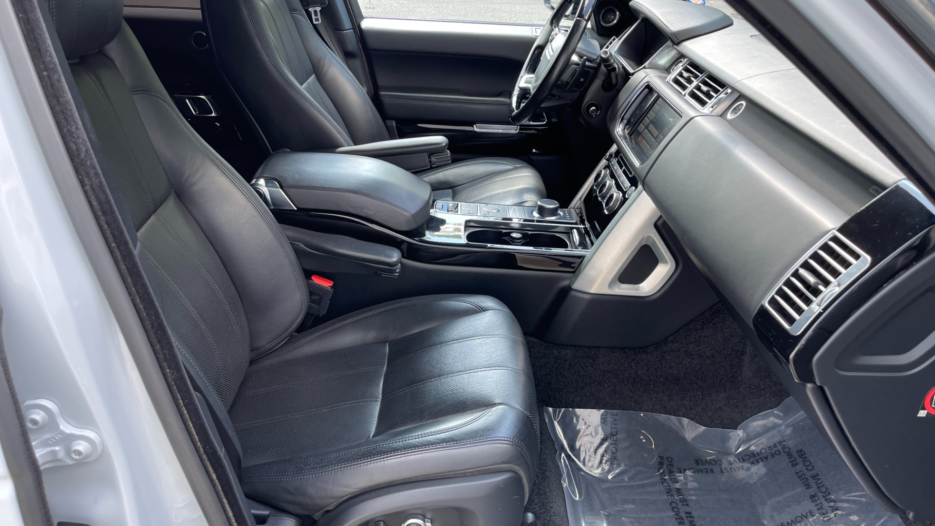 Used 2016 Land Rover Range Rover SUPERCHARGED / VOSSEN WHEELS / ADAPTIVE CRUISE / MERIDIAN SOUND / VISION AS for sale $49,995 at Formula Imports in Charlotte NC 28227 37