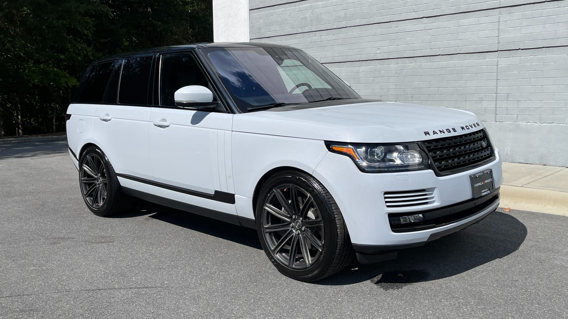 Used 2016 Land Rover Range Rover SUPERCHARGED / VOSSEN WHEELS / ADAPTIVE CRUISE / MERIDIAN SOUND / VISION AS for sale $49,995 at Formula Imports in Charlotte NC 28227 5