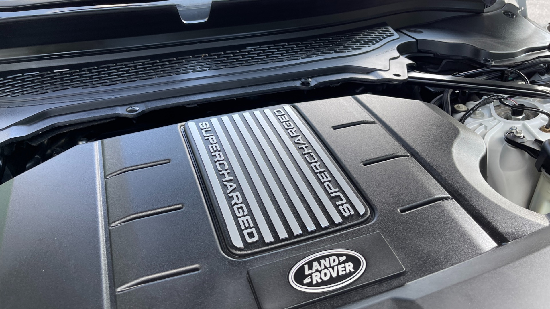 Used 2016 Land Rover Range Rover SUPERCHARGED / VOSSEN WHEELS / ADAPTIVE CRUISE / MERIDIAN SOUND / VISION AS for sale $49,995 at Formula Imports in Charlotte NC 28227 59
