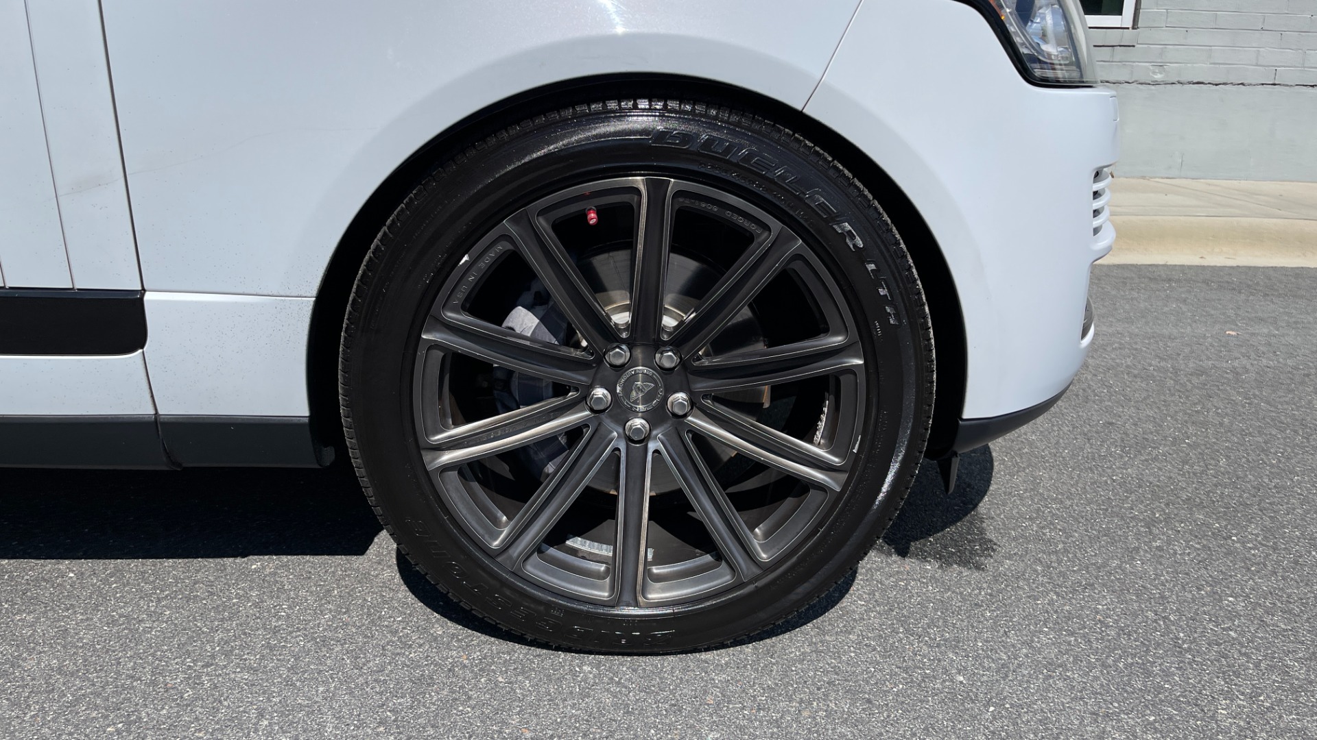 Used 2016 Land Rover Range Rover SUPERCHARGED / VOSSEN WHEELS / ADAPTIVE CRUISE / MERIDIAN SOUND / VISION AS for sale $49,995 at Formula Imports in Charlotte NC 28227 63
