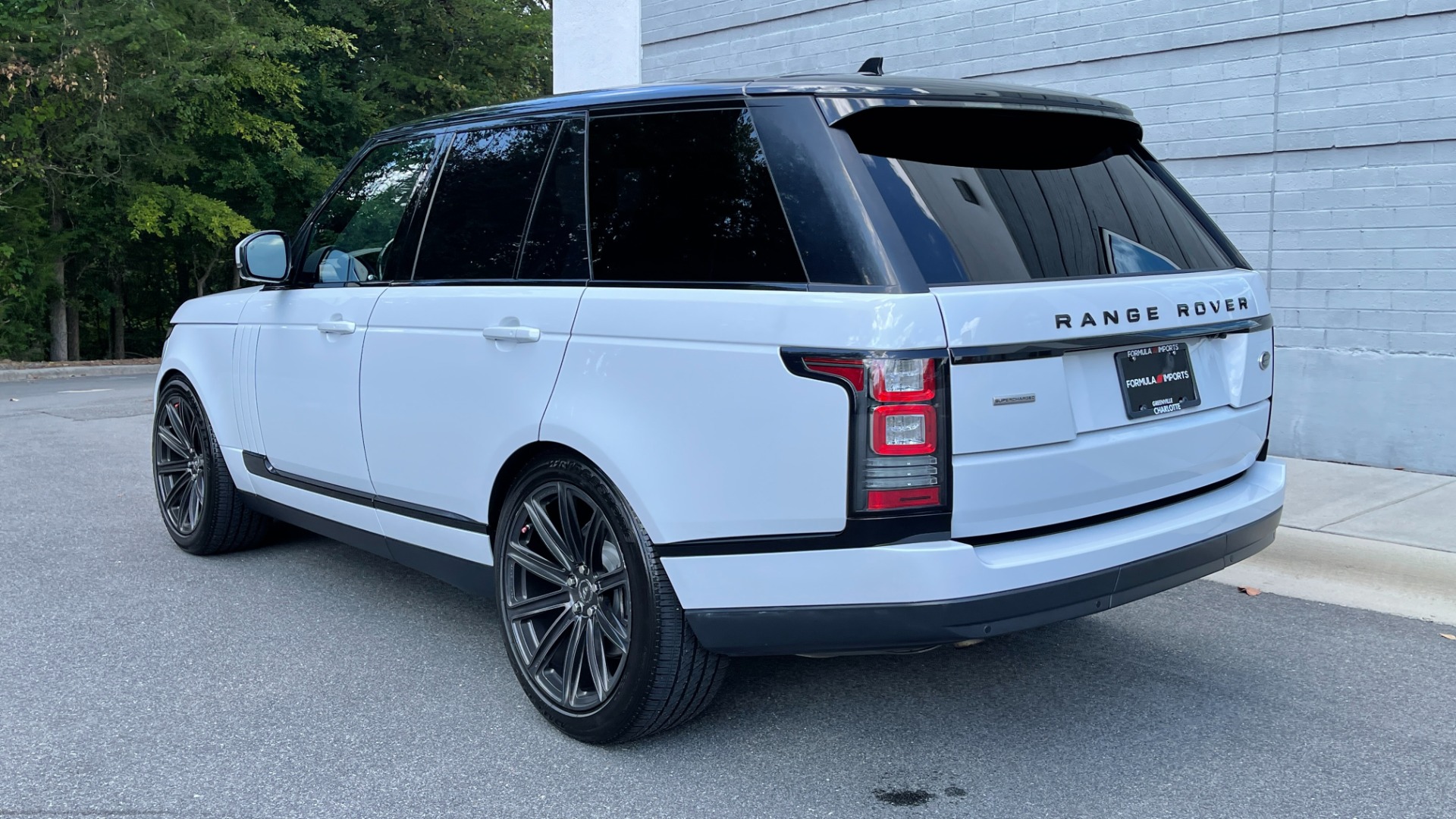 Used 2016 Land Rover Range Rover SUPERCHARGED / VOSSEN WHEELS / ADAPTIVE CRUISE / MERIDIAN SOUND / VISION AS for sale $49,995 at Formula Imports in Charlotte NC 28227 8