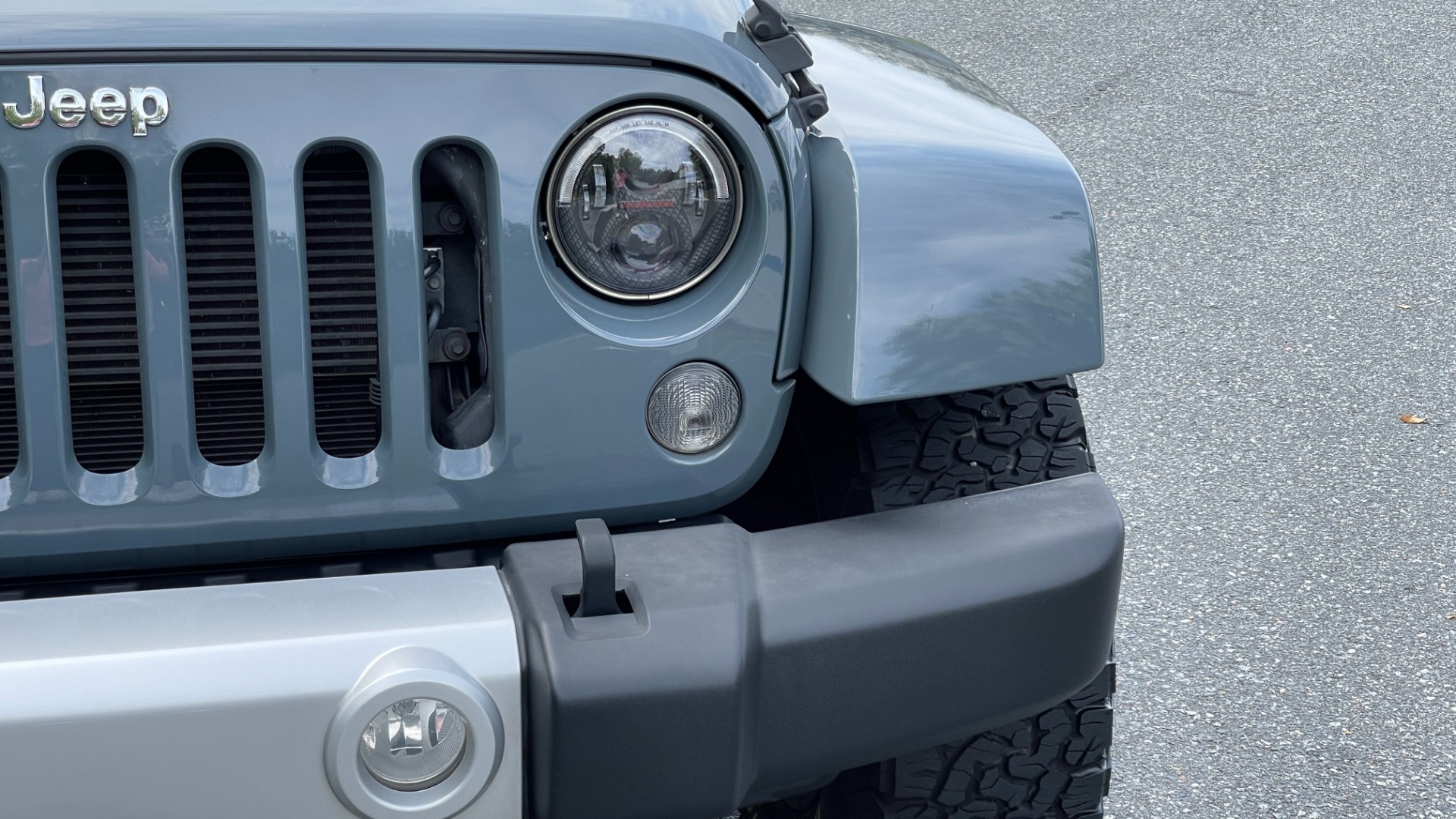 Used 2015 Jeep Wrangler Unlimited SAHARA / UPGRADED WHEELS / SOFT TOP / LED HEADLIGHTS / MAX TOW PACKAGE for sale Sold at Formula Imports in Charlotte NC 28227 57