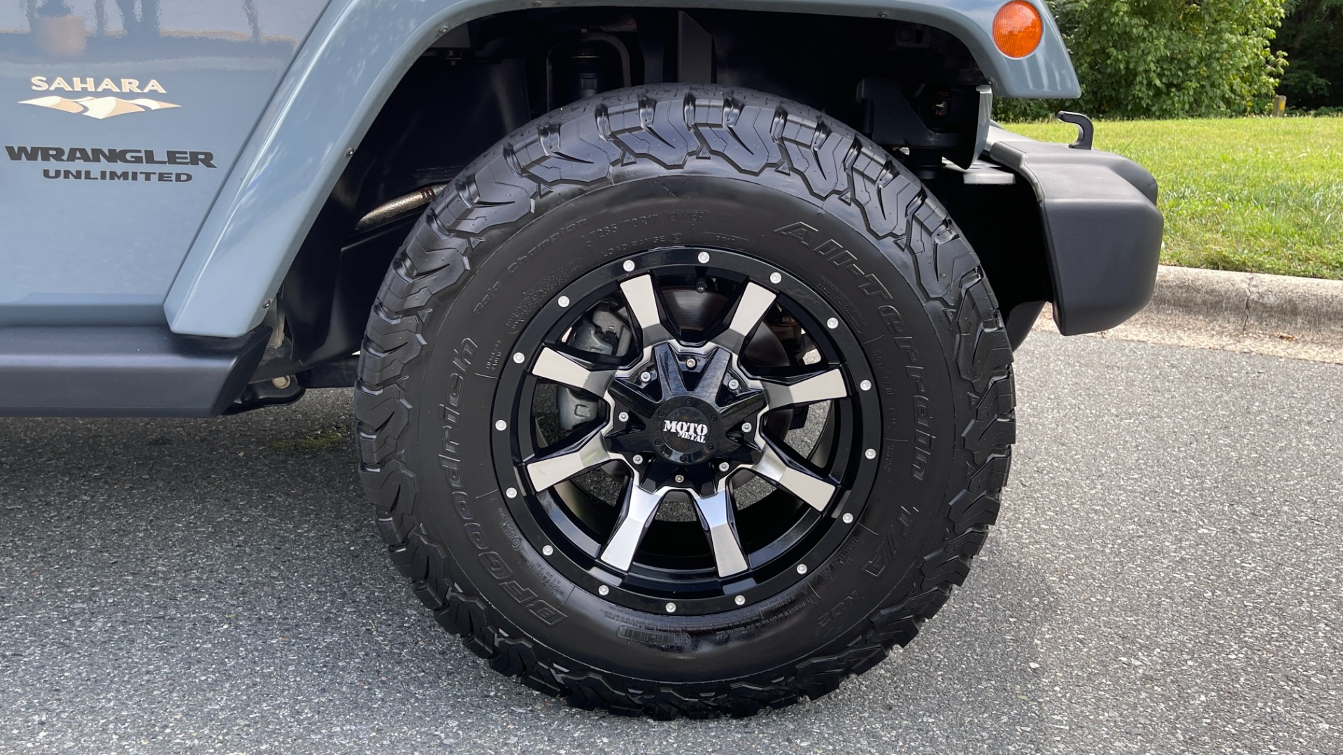 Used 2015 Jeep Wrangler Unlimited SAHARA / UPGRADED WHEELS / SOFT TOP / LED HEADLIGHTS / MAX TOW PACKAGE for sale Sold at Formula Imports in Charlotte NC 28227 59