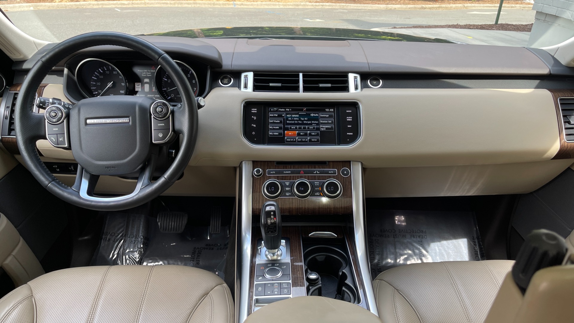 Used 2015 Land Rover Range Rover Sport HSE / SUPERCHARGED / MERIDIAN SOUND / DRIVER ASSISTANCE / PANORAMIC ROOF / for sale Sold at Formula Imports in Charlotte NC 28227 18