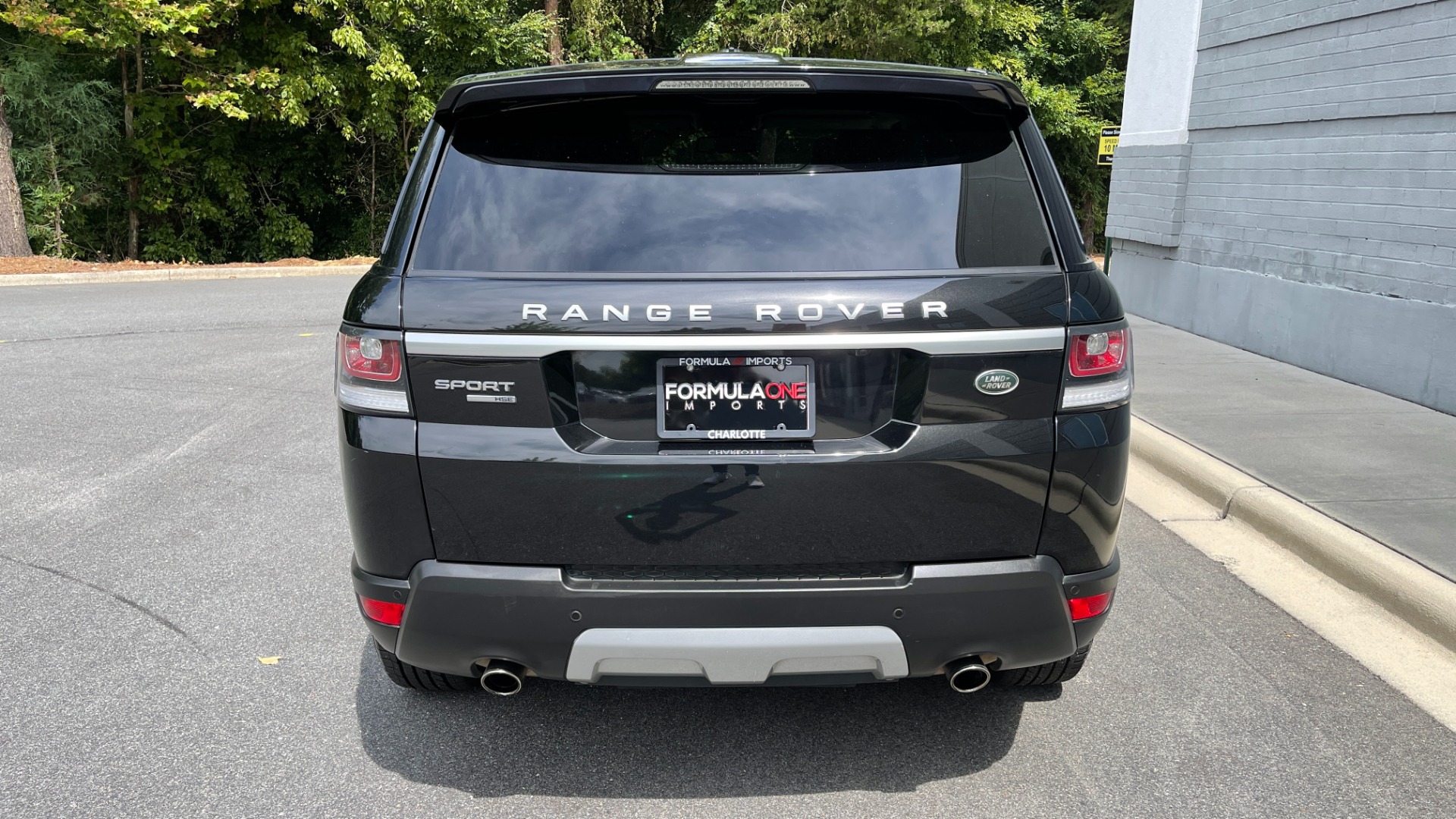 Used 2015 Land Rover Range Rover Sport HSE / SUPERCHARGED / MERIDIAN SOUND / DRIVER ASSISTANCE / PANORAMIC ROOF /  for sale $34,995 at Formula Imports in Charlotte NC 28227 8