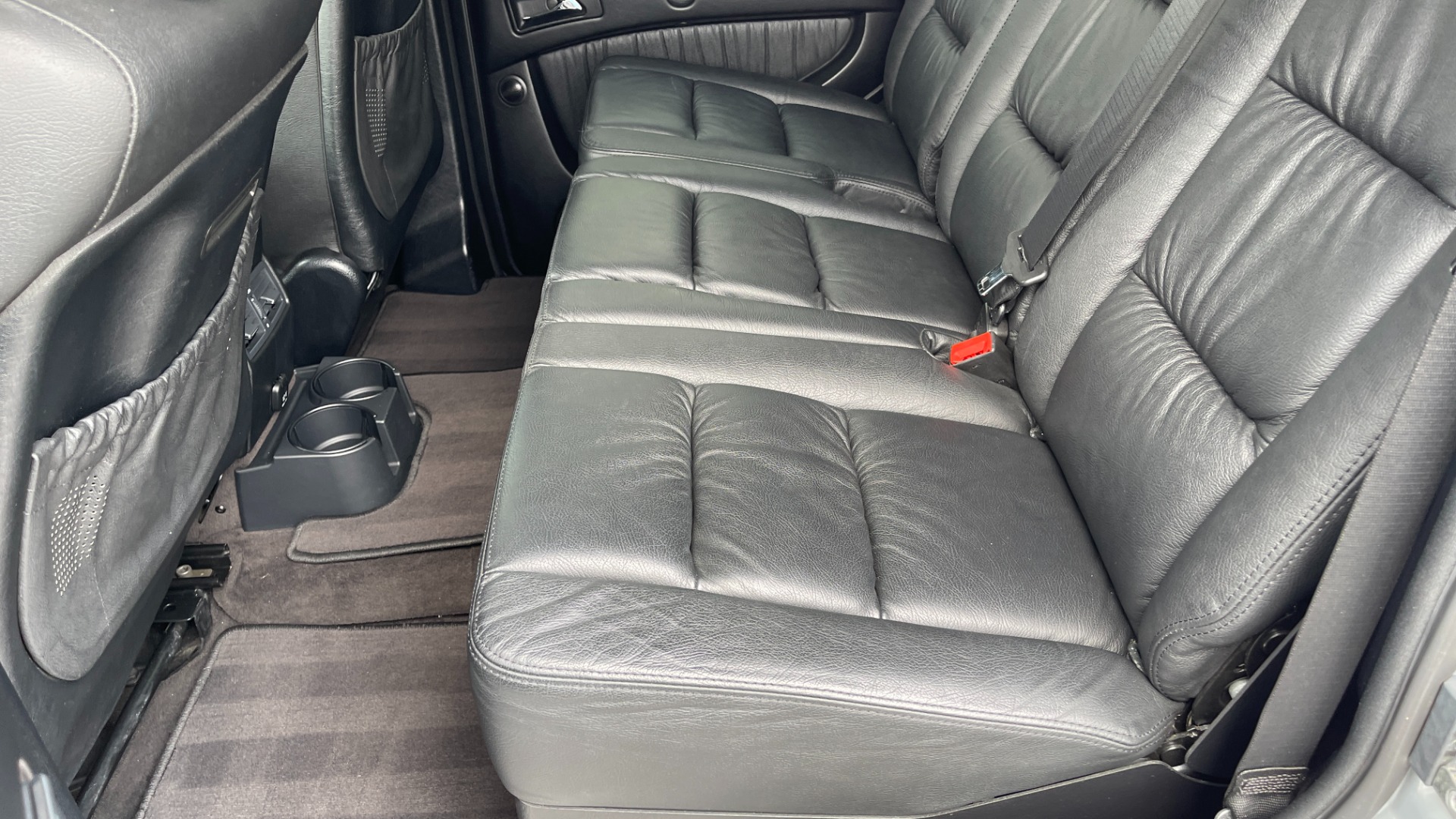 Used 2009 Mercedes-Benz G-Class 5.5L / G550 / NAV / REARVIEW / COOLED SEATS / HEATED SEATS / SUNROOF for sale $52,995 at Formula Imports in Charlotte NC 28227 36