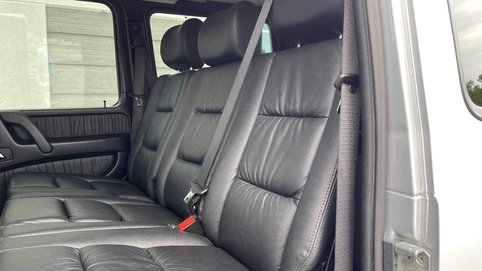 Used 2009 Mercedes-Benz G-Class 5.5L / G550 / NAV / REARVIEW / COOLED SEATS / HEATED SEATS / SUNROOF for sale $52,995 at Formula Imports in Charlotte NC 28227 37