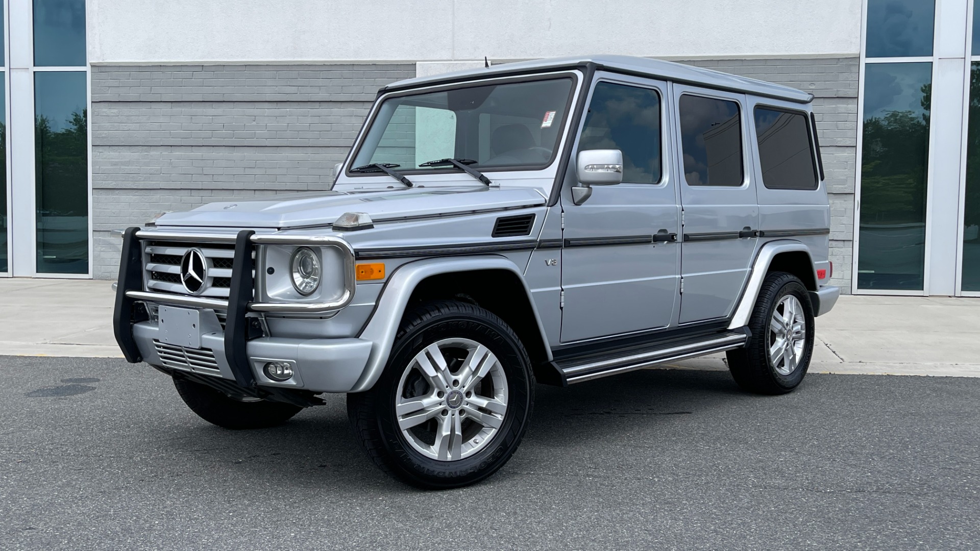 Used 2009 Mercedes-Benz G-Class 5.5L / G550 / NAV / REARVIEW / COOLED SEATS / HEATED SEATS / SUNROOF for sale $52,995 at Formula Imports in Charlotte NC 28227 47