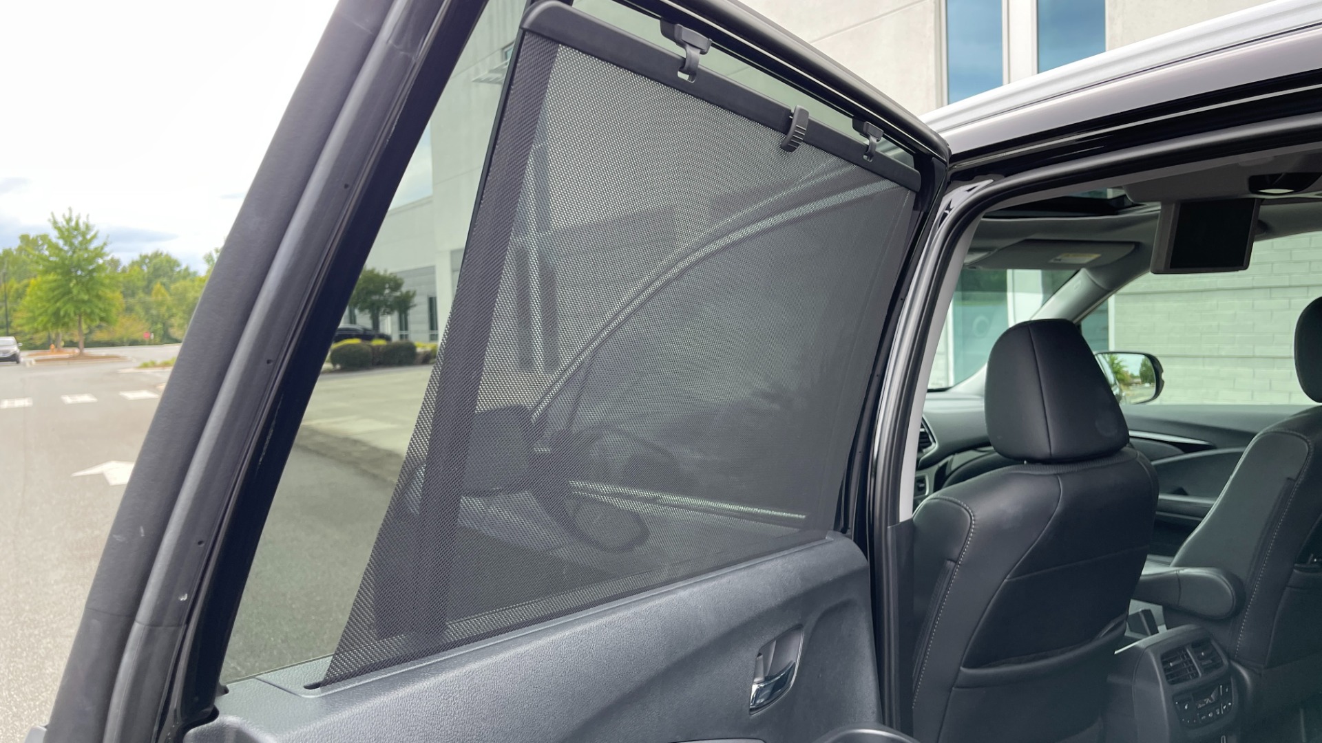 Used 2021 Honda Pilot ELITE / DVD SYSTEM / 3RD ROW / CAPTAINS CHAIRS / LEATHER for sale $42,995 at Formula Imports in Charlotte NC 28227 44