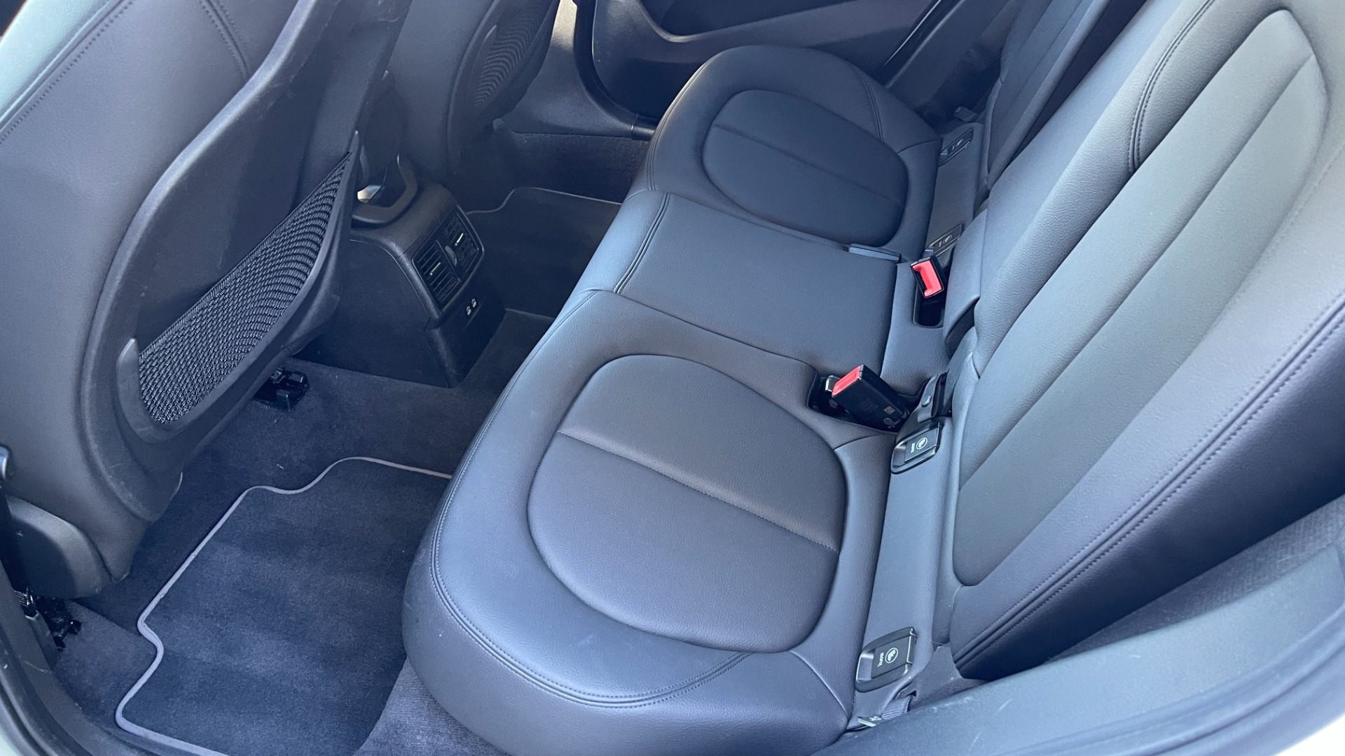 Used 2020 BMW X1 sDrive28i / NAVIGATION / BACKUP CAMERA / HEATED STEERING WHEEL for sale Sold at Formula Imports in Charlotte NC 28227 16