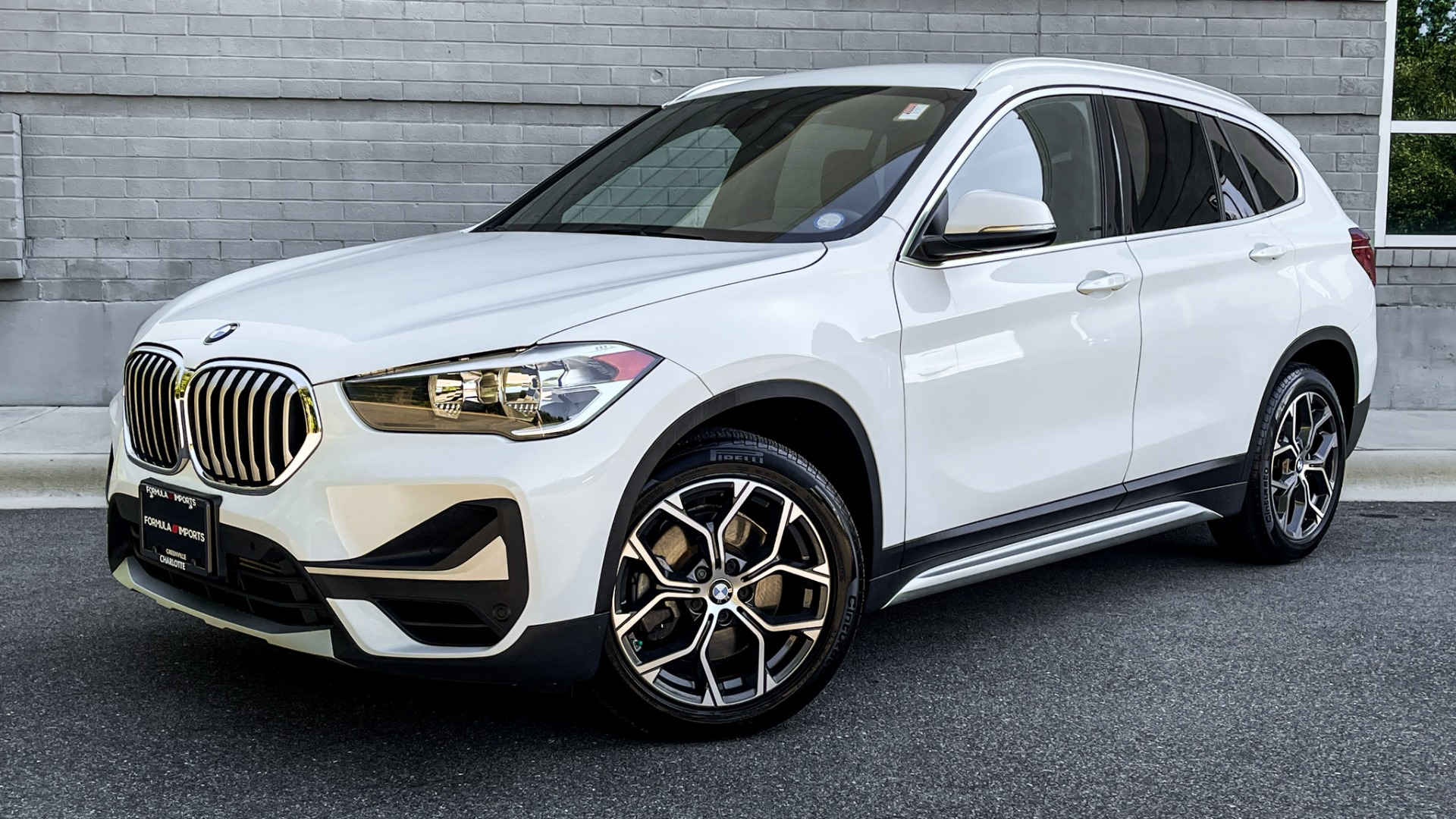 Used 2020 BMW X1 sDrive28i / NAVIGATION / BACKUP CAMERA / HEATED STEERING WHEEL for sale Sold at Formula Imports in Charlotte NC 28227 1