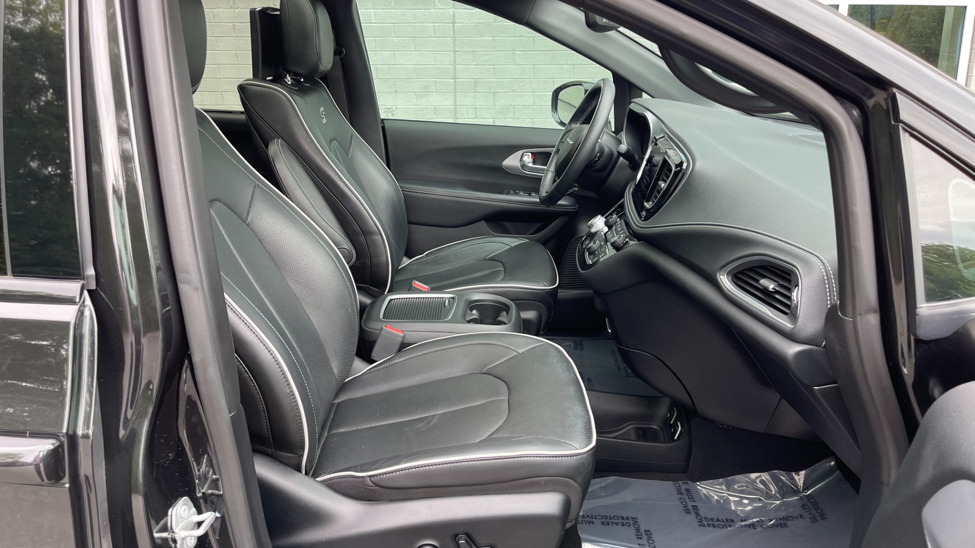 Used 2019 Chrysler Pacifica LIMITED / DVD PLAYER / S APPEARANCE